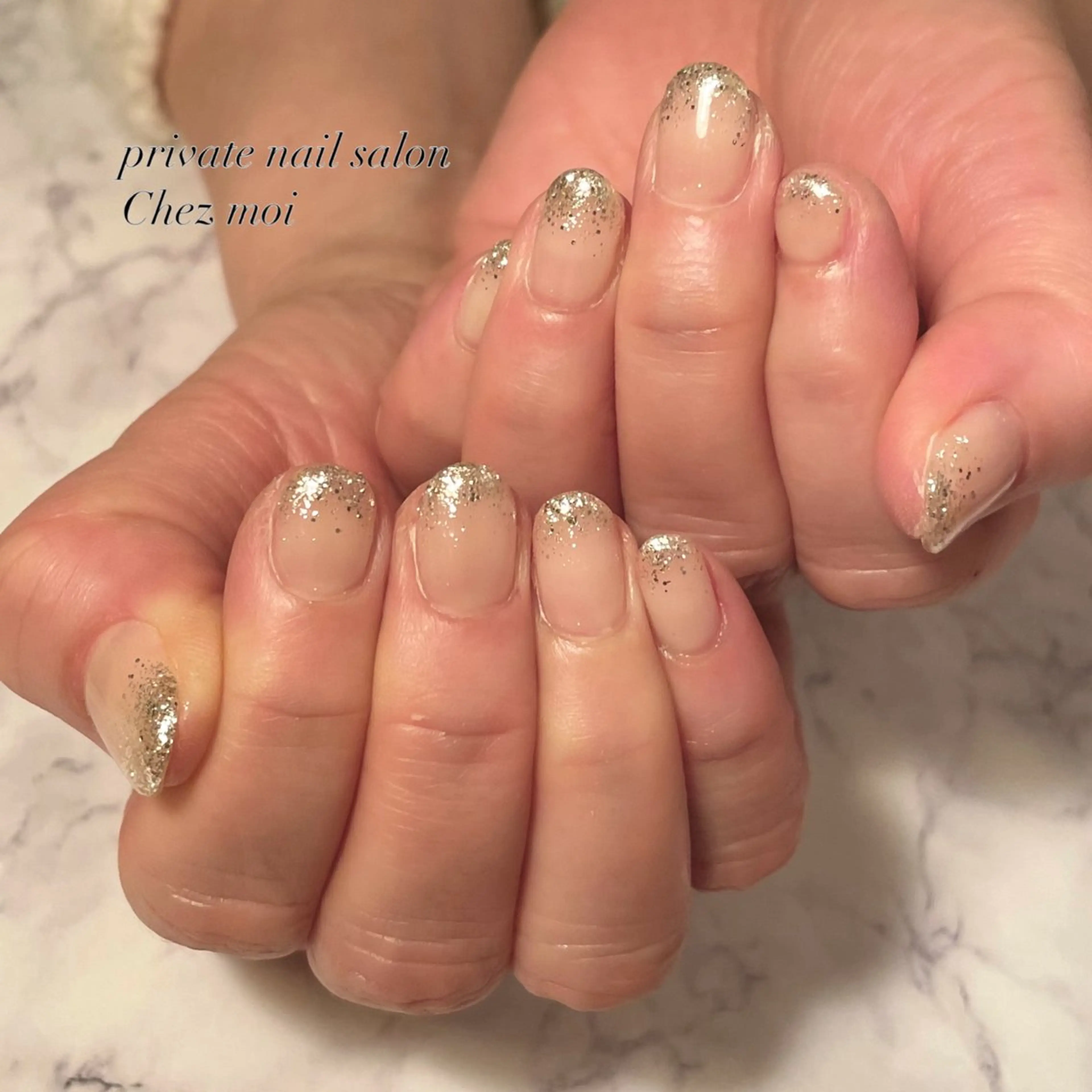 ネイル グラデーション ラメ(グリッター) ラメグラデーション ワンカラーネイル KOMINE TOMOKOのネイルデザイン