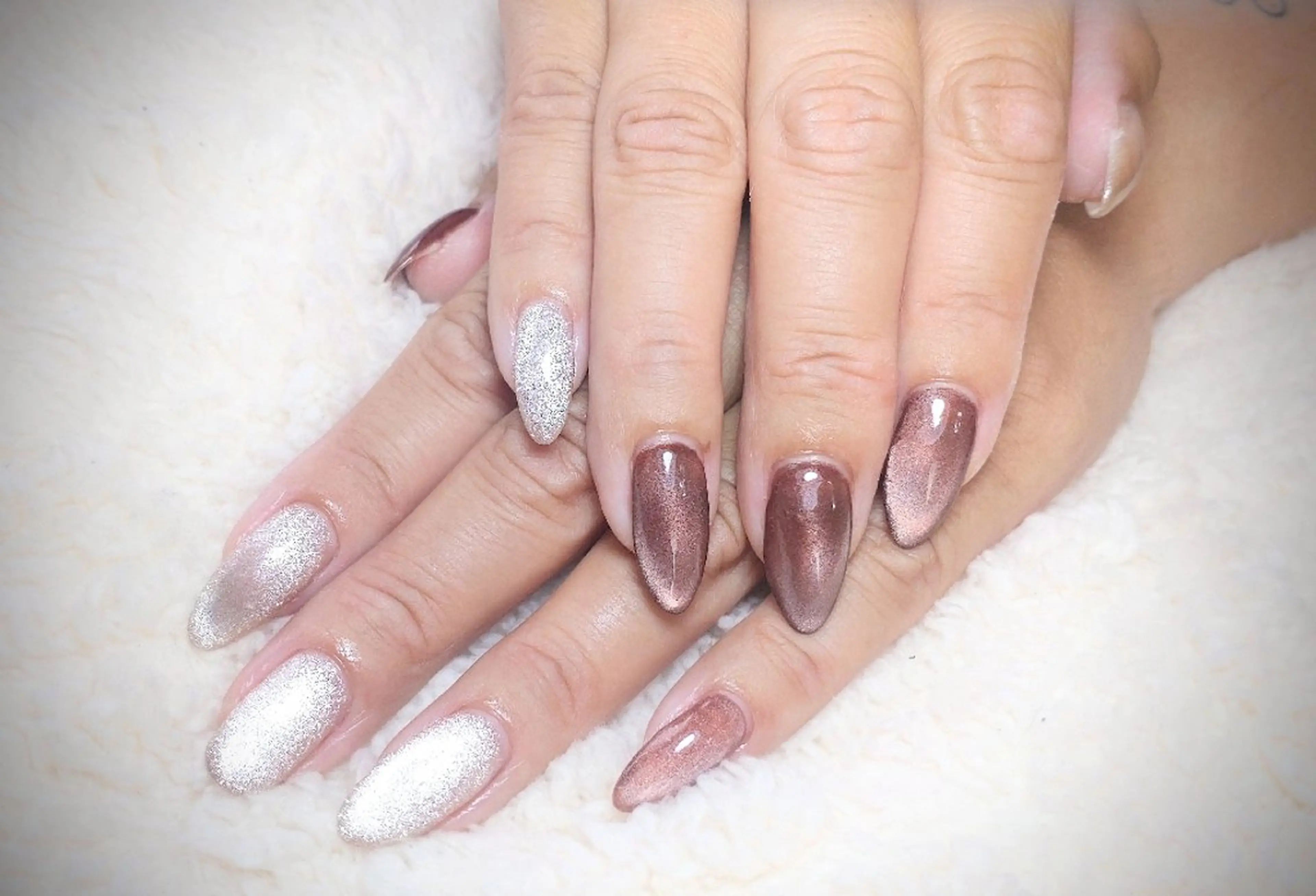 ネイル ハンドネイル フットネイル Nailsalon Latteのネイルデザイン