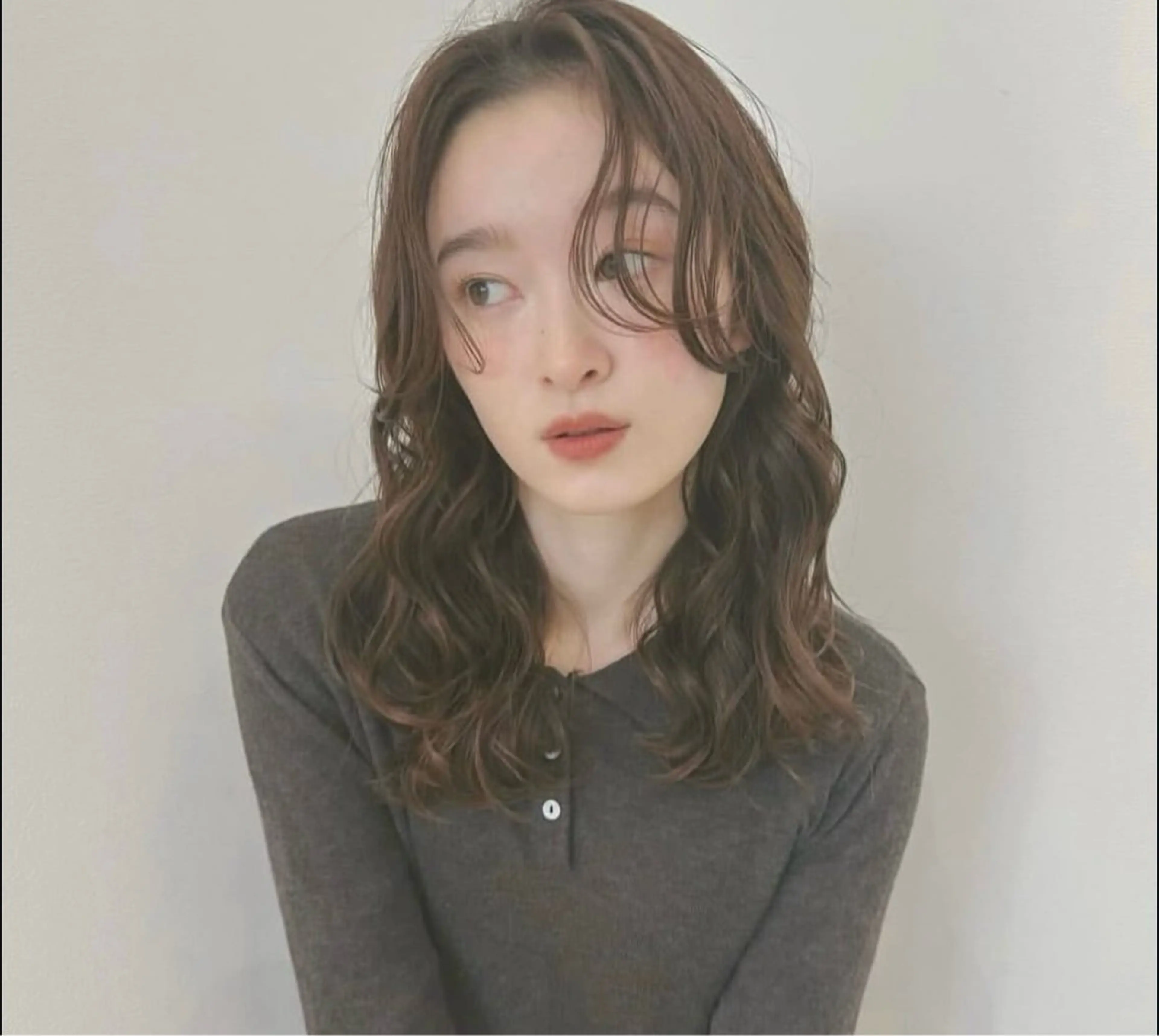 ロング パーマ パーマ 南出 碧夢のヘアスタイル