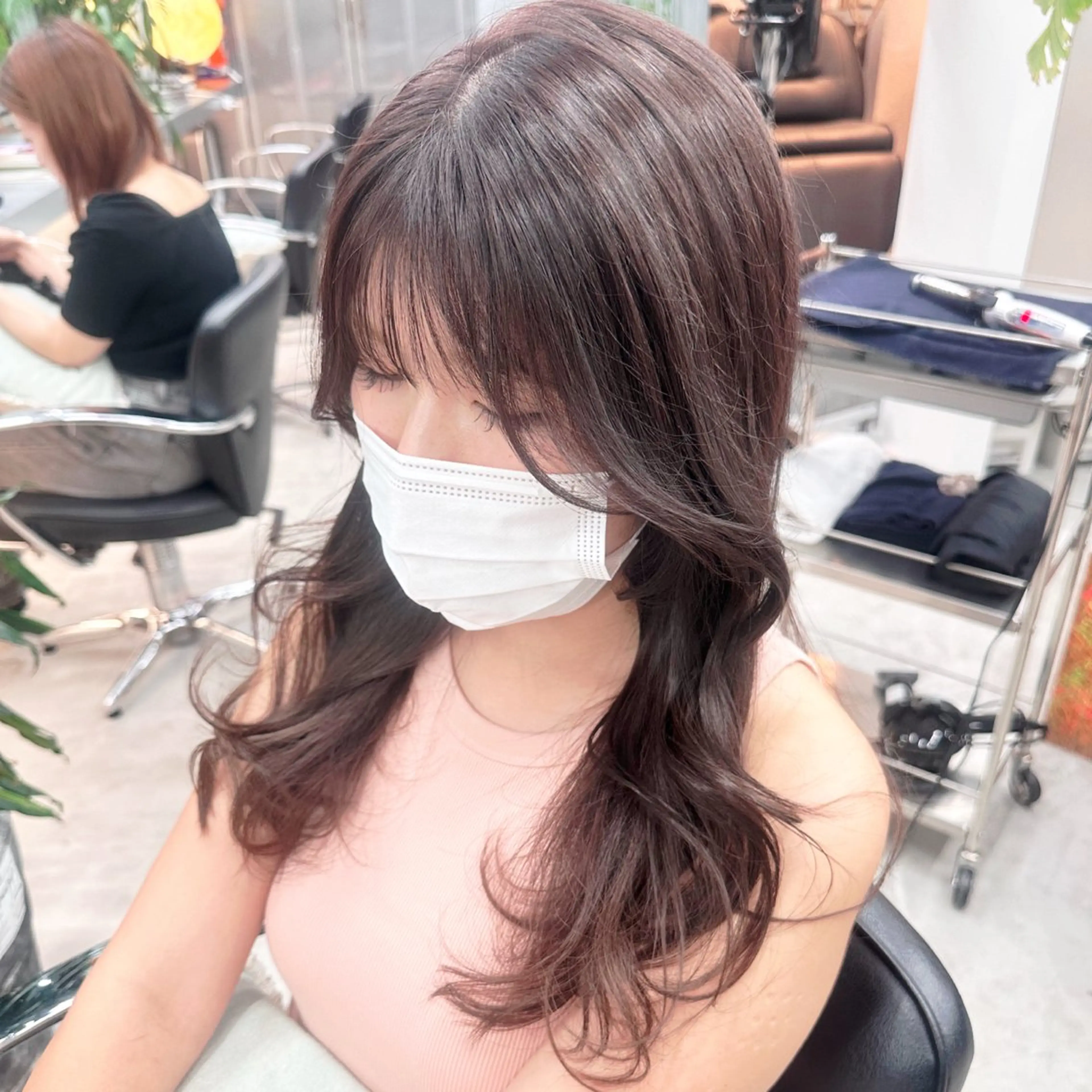 ロング カラー ヘアカラー トリートメント 岡野 静華のヘアスタイル