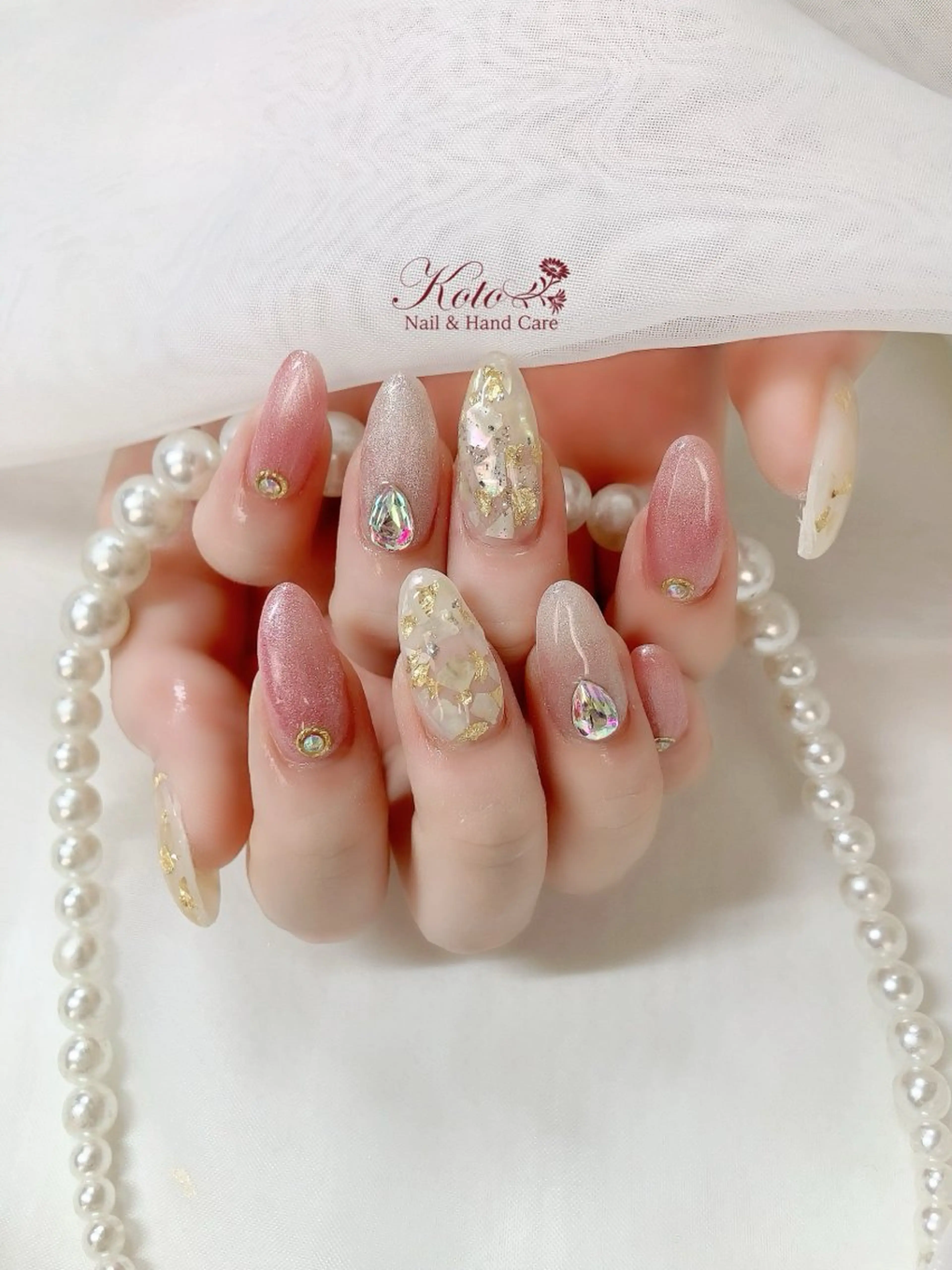 ネイル 長さ出し ジェルネイル 持ち込み ニュアンスネイル 赤色 ハンドネイル Nail Salon KOTOのネイルデザイン