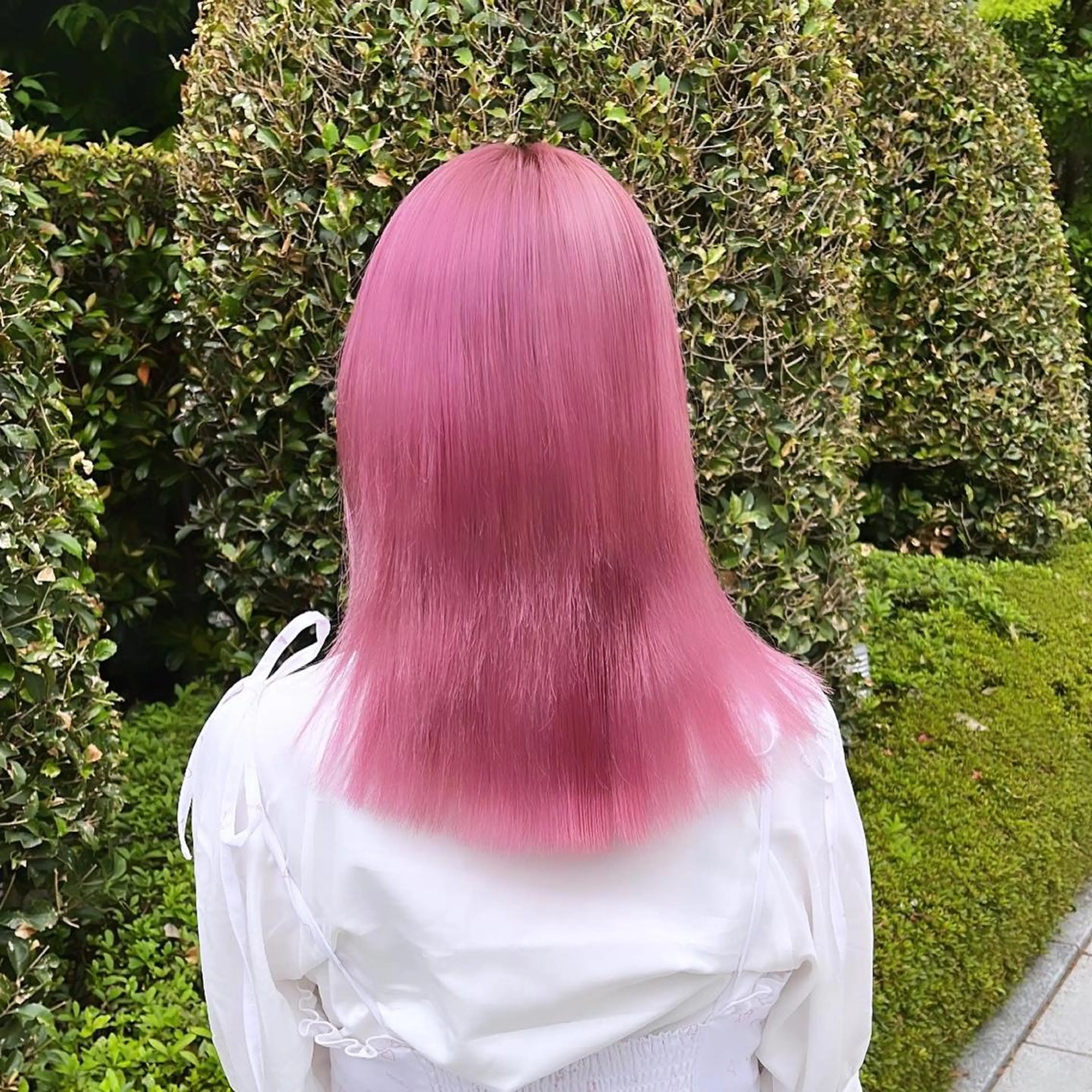 セミロング カラー ヘアアレンジ カット ヘアカラー トリートメント ヘアセット 🩶【推しハイトーン 】yuzu🩶のヘアスタイル