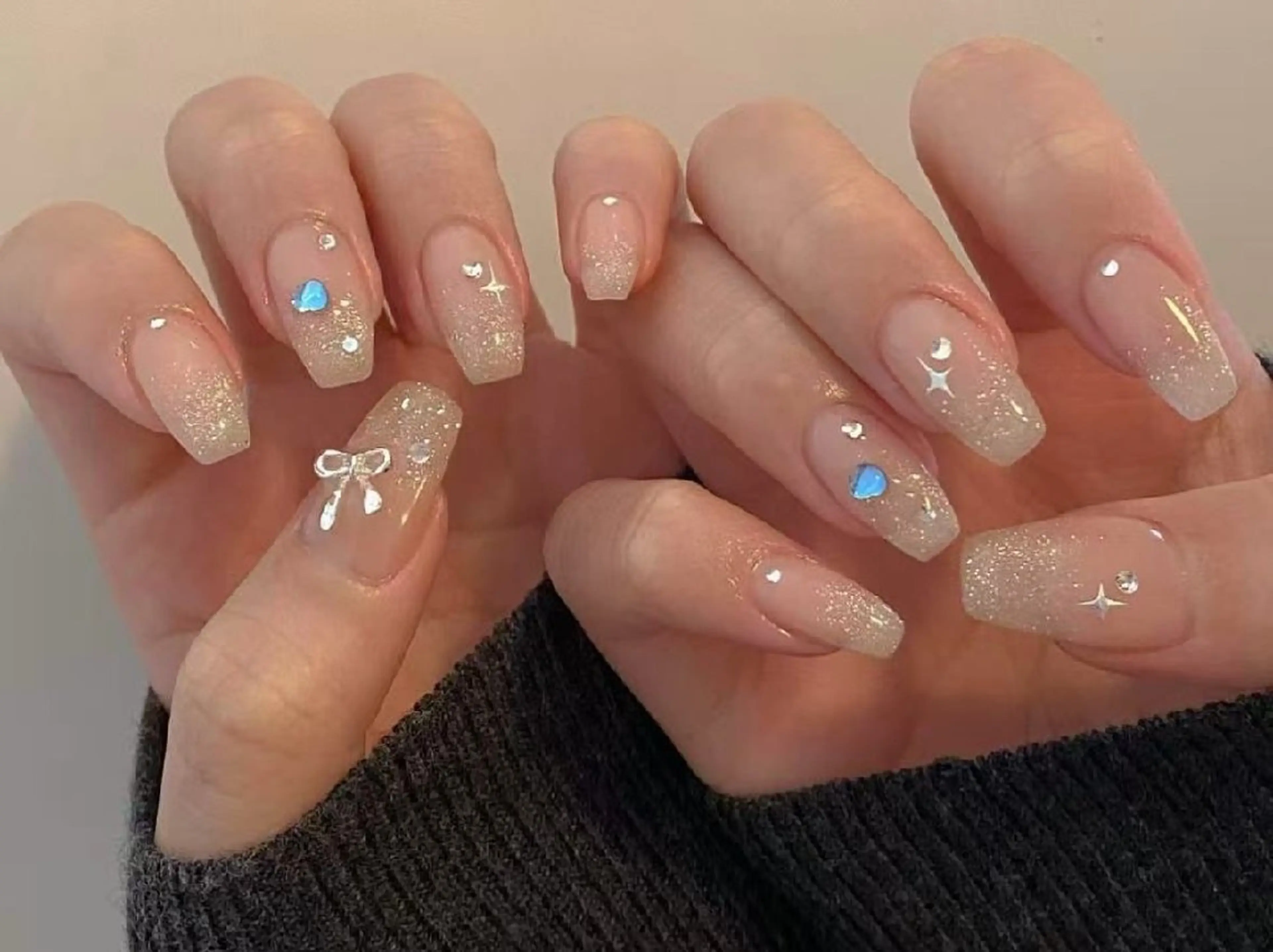 ネイル VELORA NAIL SALON所属・VELORA AIMI のネイルデザイン