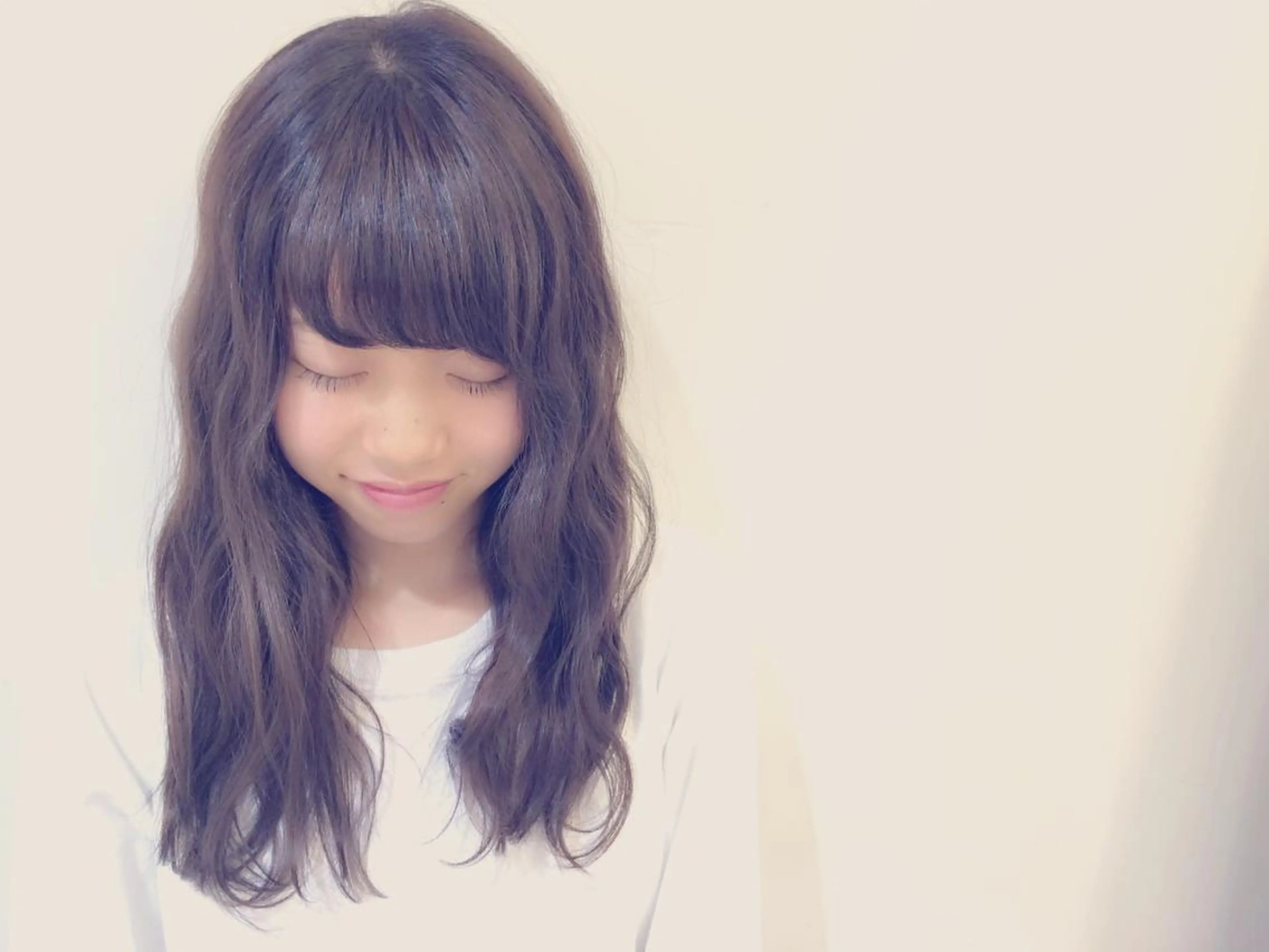 セミロング カラー アッシュ 透明感カラー 🌿椿 夢来🌿のヘアスタイル