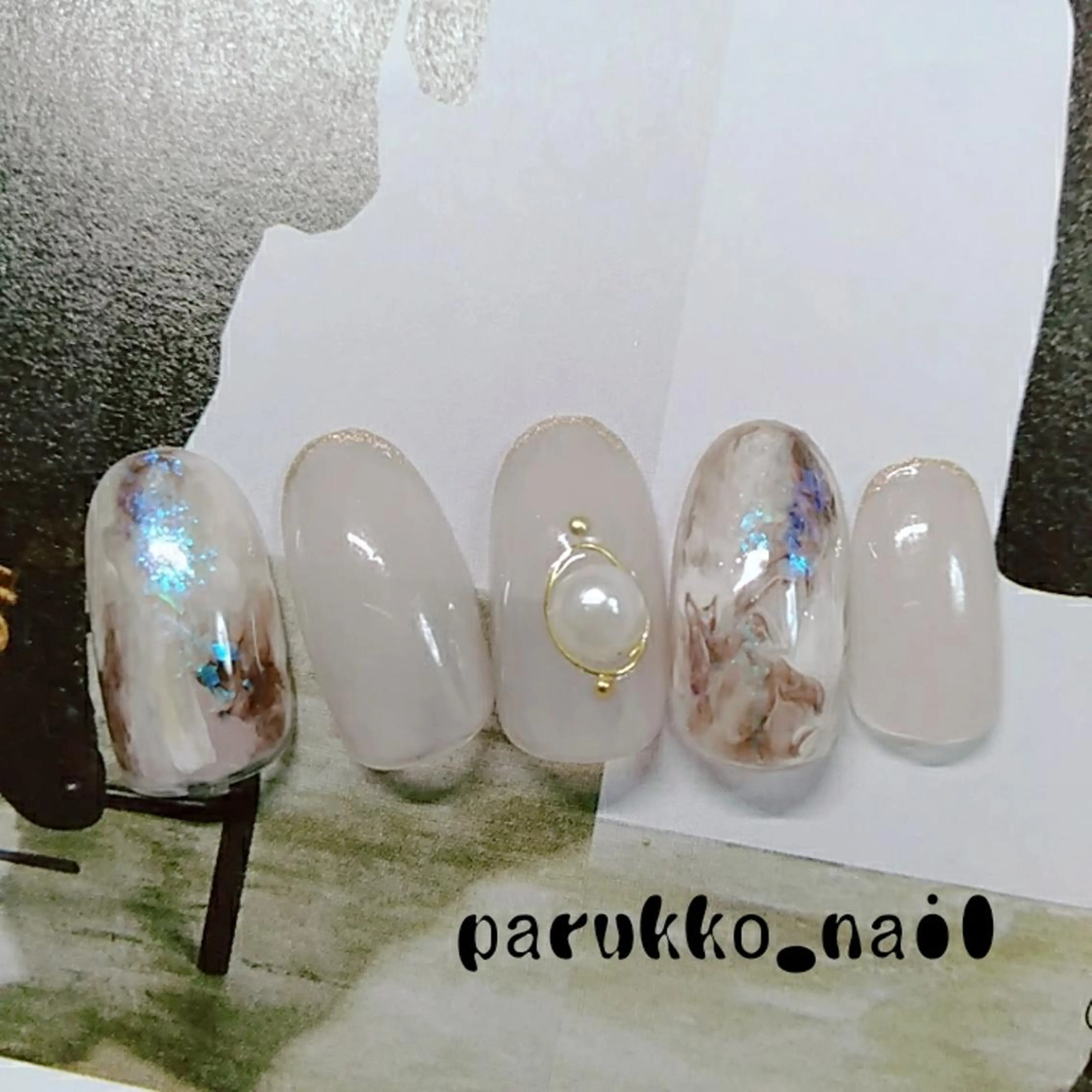 ネイル ニュアンスネイル 爪工房ぱるっこ所属・川岡 香を里のネイルデザイン