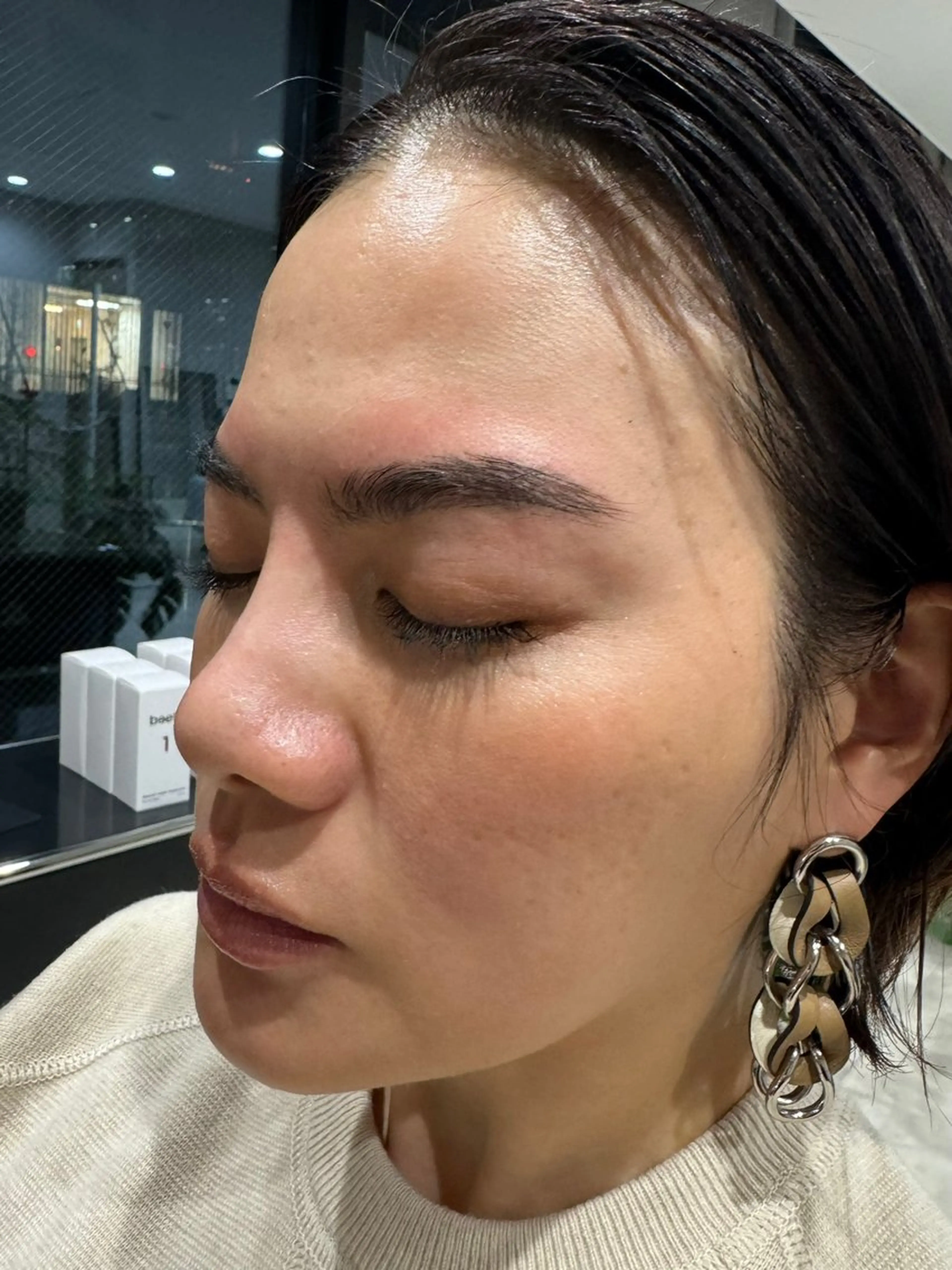 アイブロウ ワックス脱毛 Hémireve Shirokane所属・Men’s眉🩵 EMIのエステ・リラクイメージ