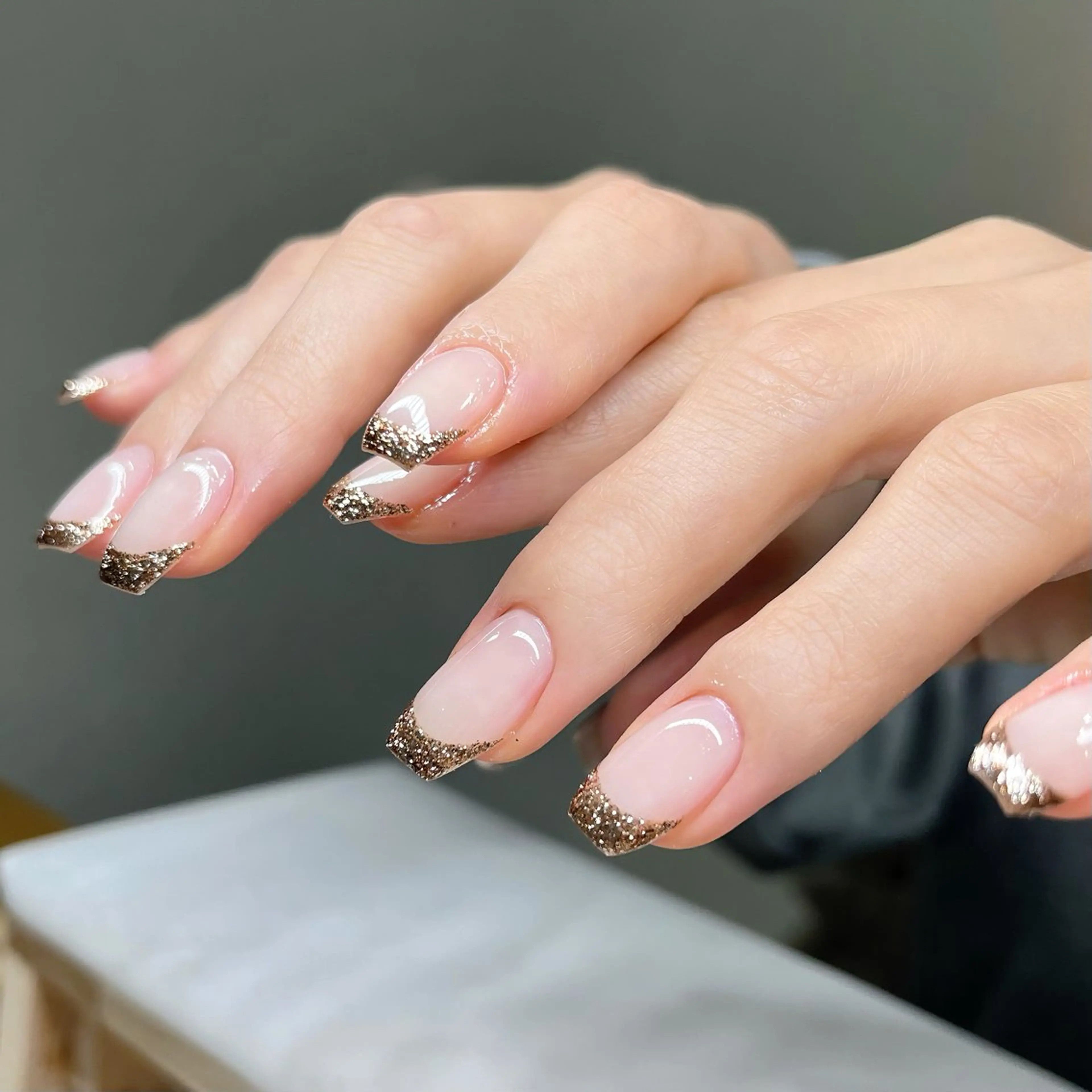 ネイル フレンチネイル ラメ(グリッター) マグネットネイル ネイビー ワンカラーネイル ハンドネイル 🫧OPELIA NAIL渋谷🫧のネイルデザイン