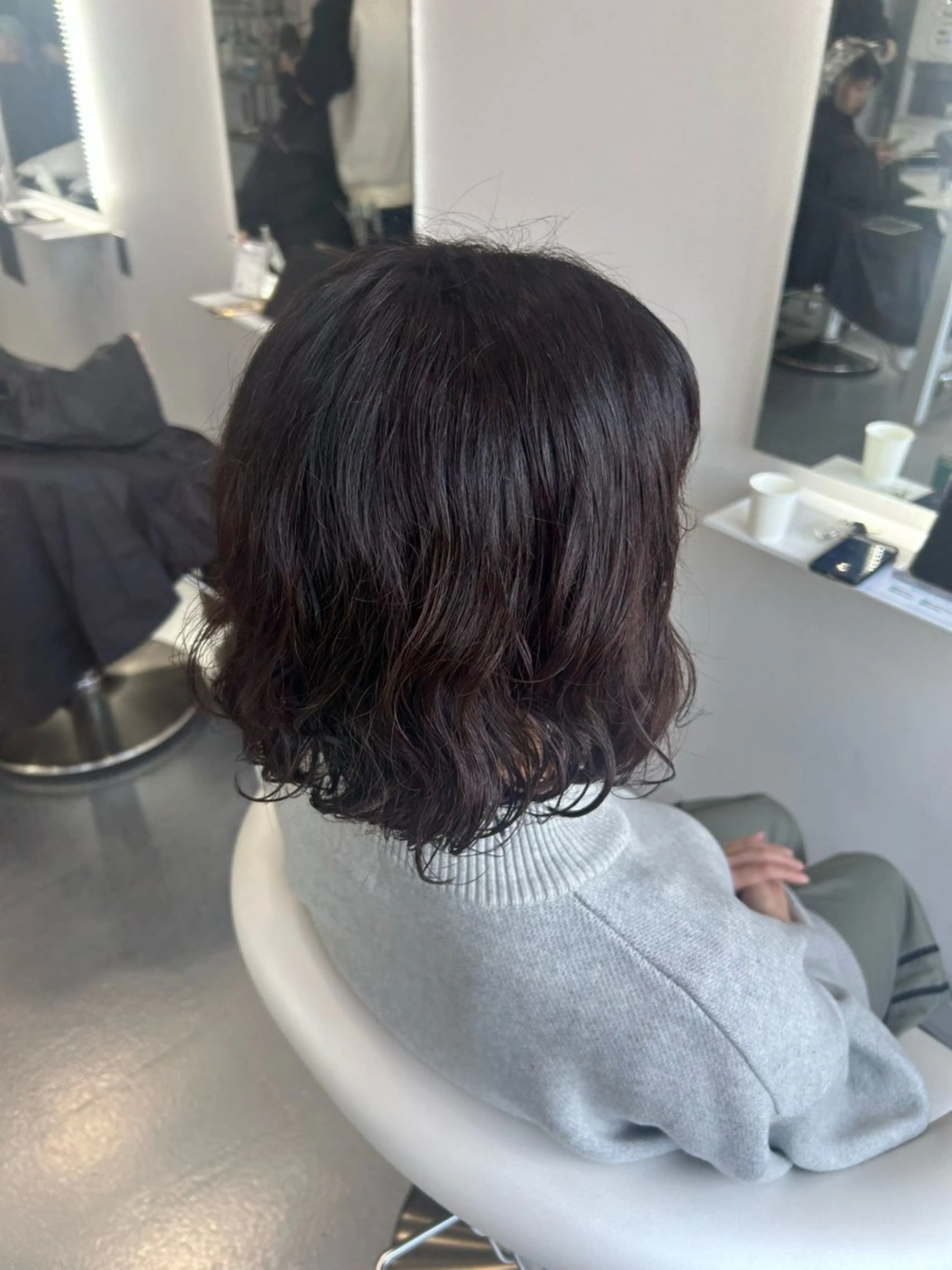 ショート ヘアカラー あやめ🪽 オリーブ/ハイトーンのヘアスタイル