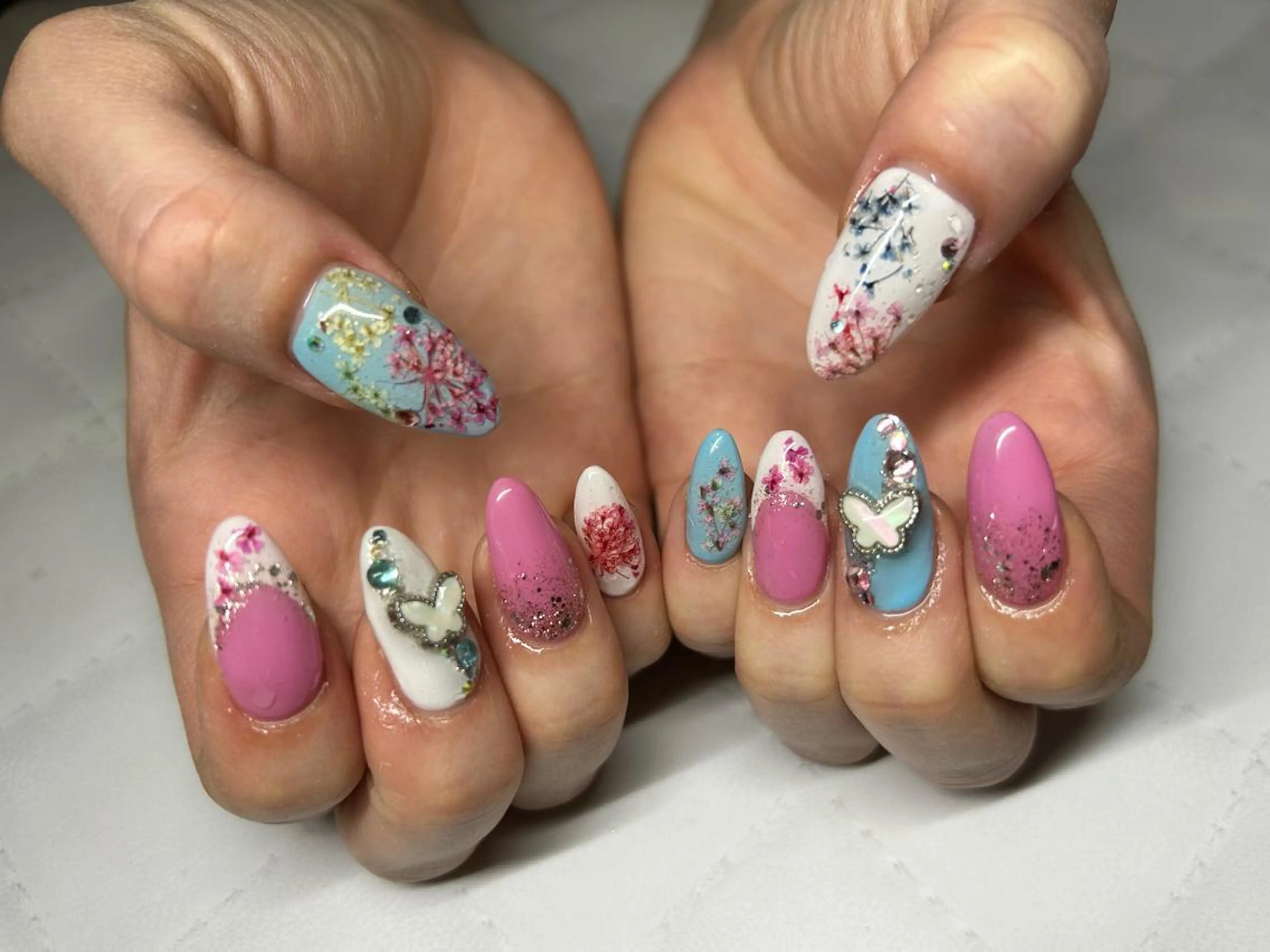 ネイル ハンドネイル Nail &Beauty Salon ☆Kirari☆所属・ビューティサロン ☆Kirari☆のネイルデザイン