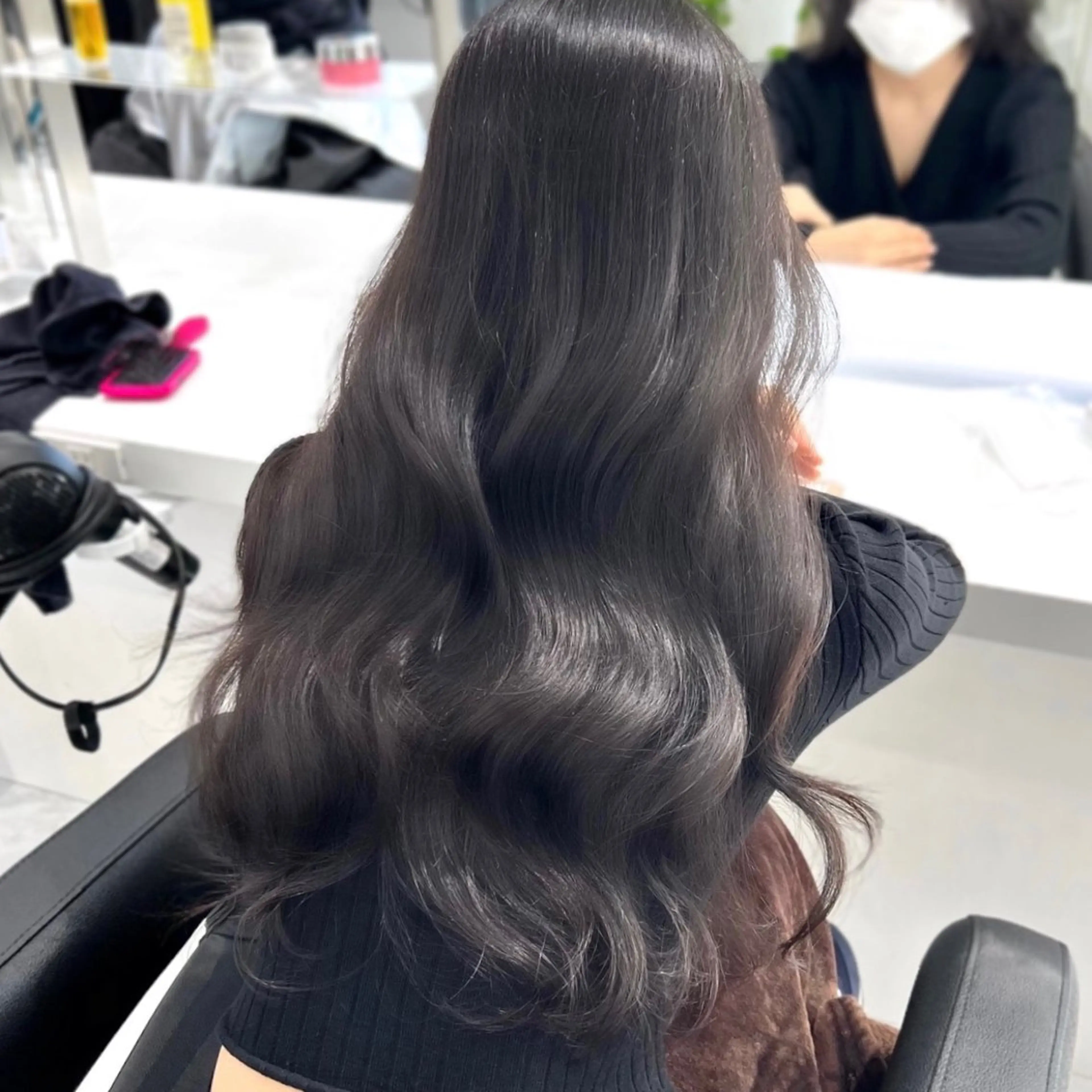 ロング カット ヘアカラー トリートメント ヘアセット ハイトーン/ケア ブリーチ/sEnAのマツエク・マツパデザイン