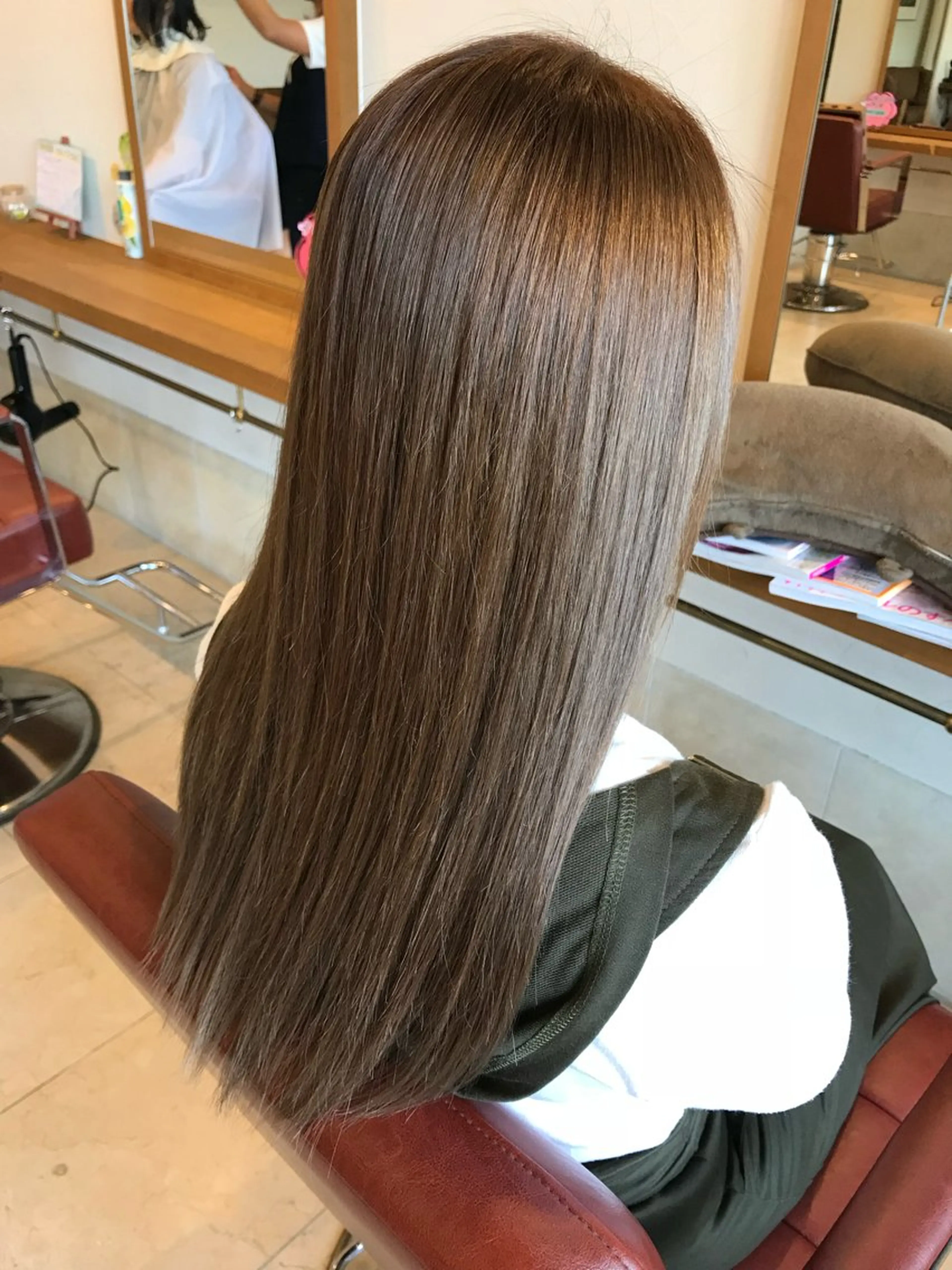 カラー 俊介 カットモデル募集中のヘアスタイル