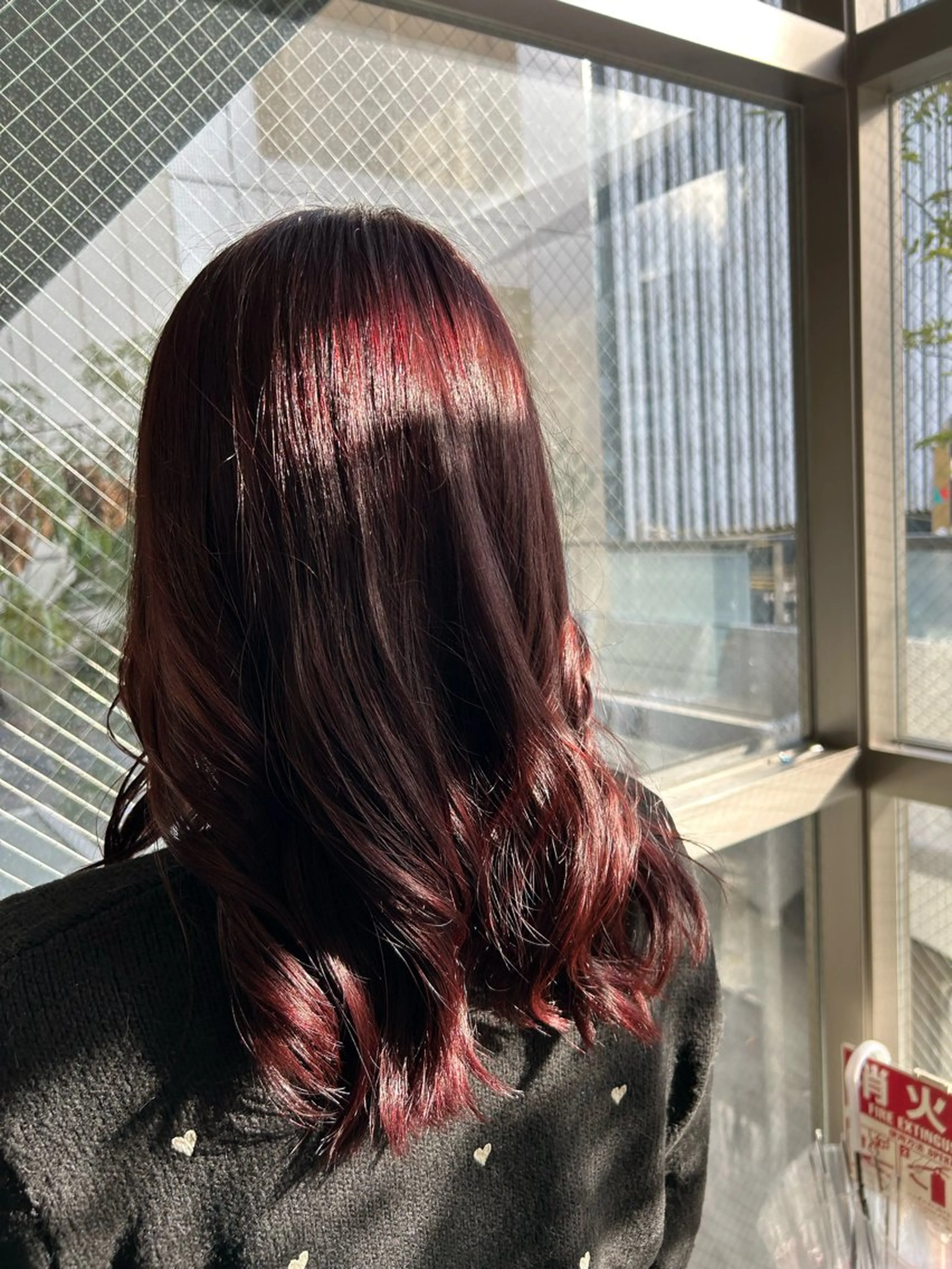 ミディアム まりん🍒 名駅/レイヤーカットのヘアスタイル
