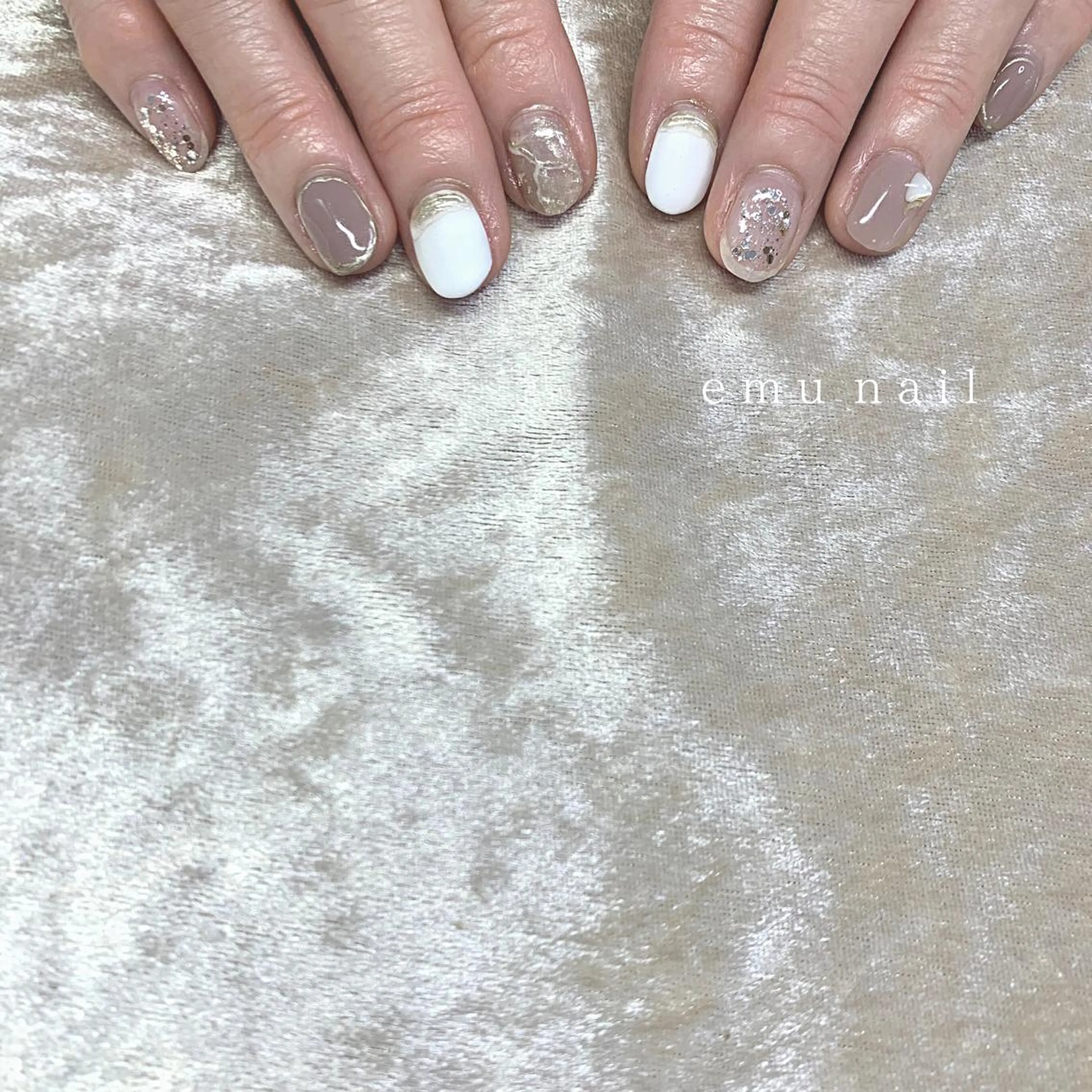 ネイル アートネイル ニュアンスネイル emu nailのネイルデザイン