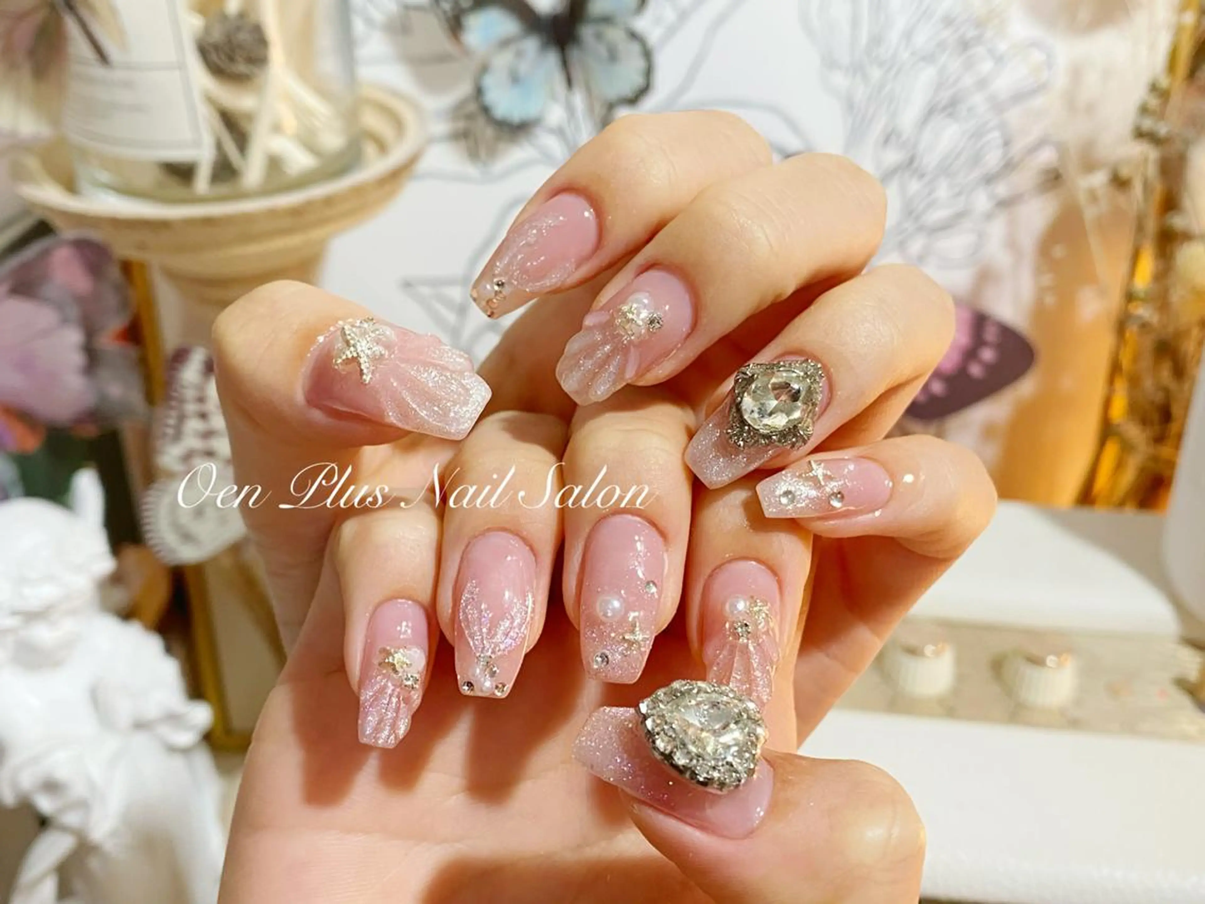 ネイル One Plus Nail Salonのネイルデザイン