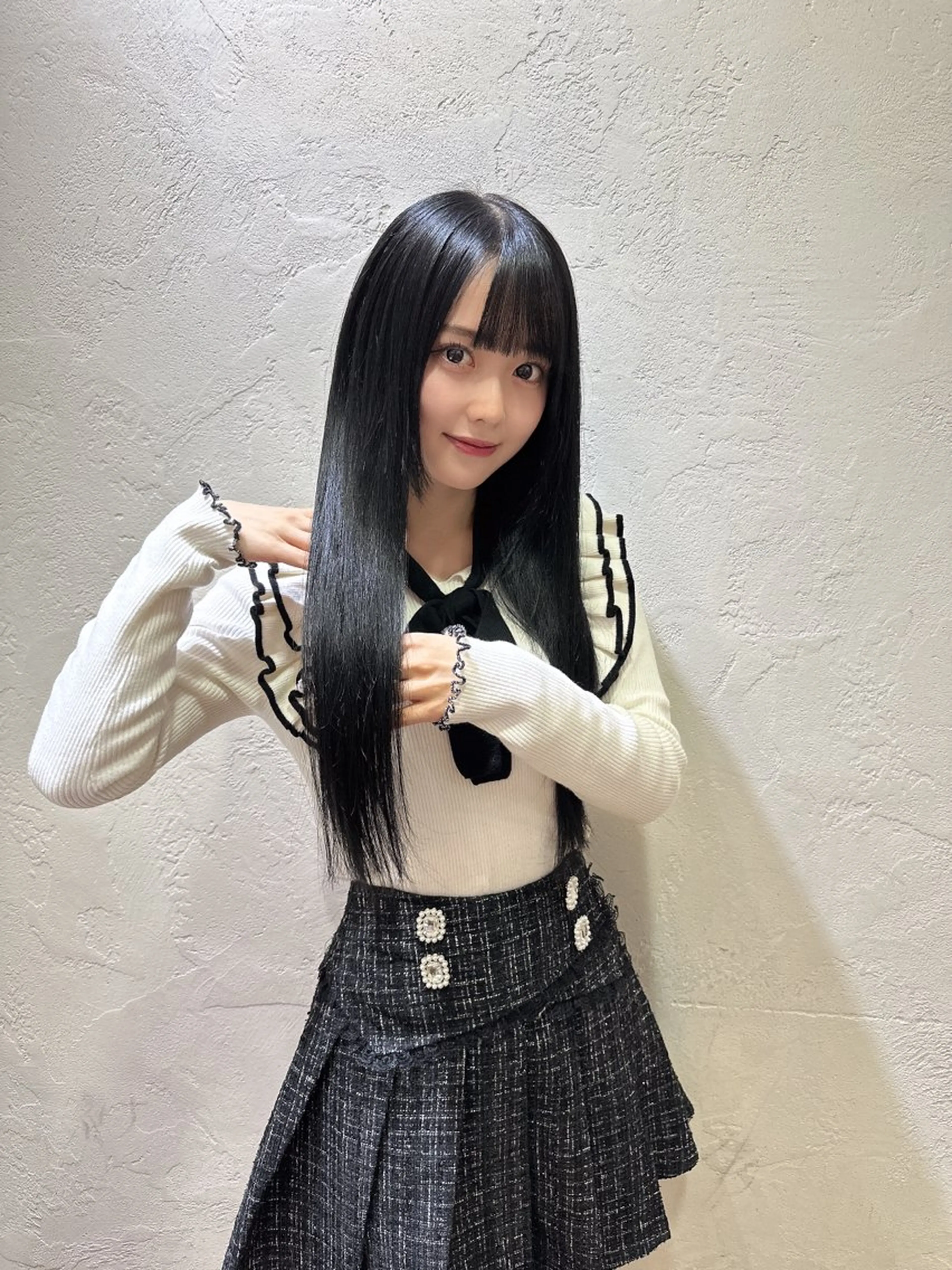 🤍5月限定🤍【前髪のクセが気になる方へ】前髪縮毛矯正➕顔周り小顔カット➕TOKIOトリートメントの写真