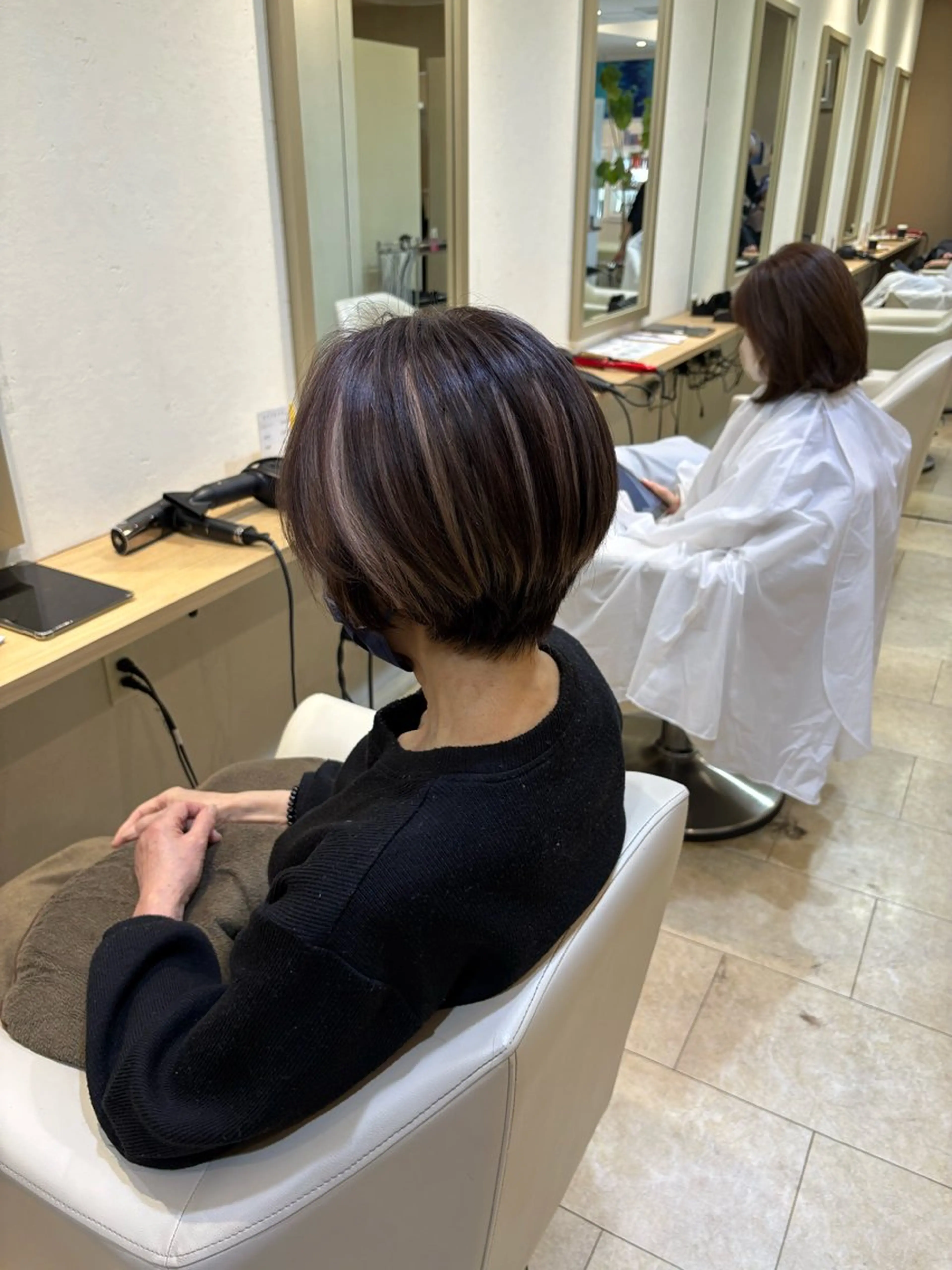 ショート カラー ヘアカラー あいり 福岡美容師のヘアスタイル