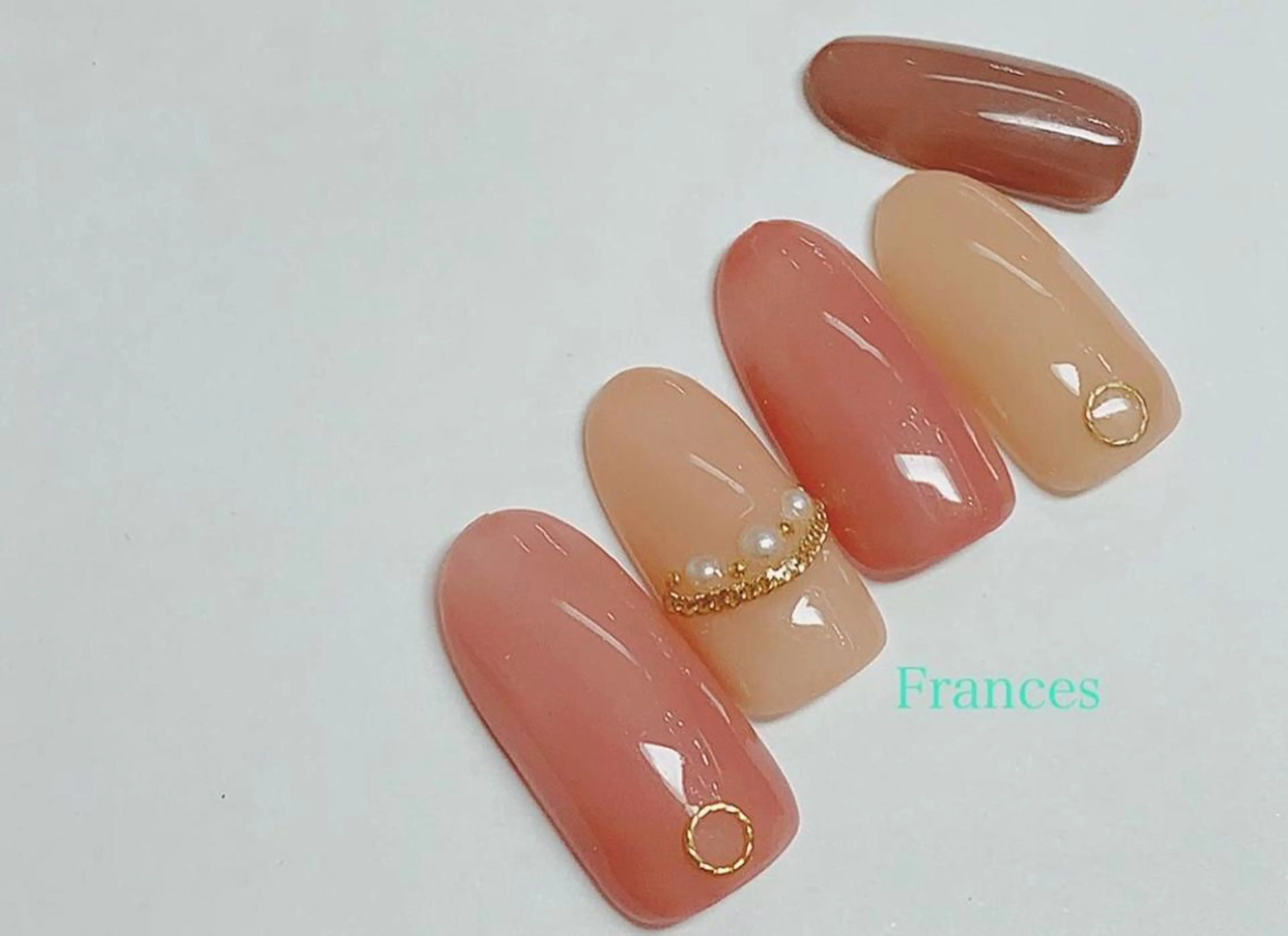 ネイル Frances 今村のネイルデザイン