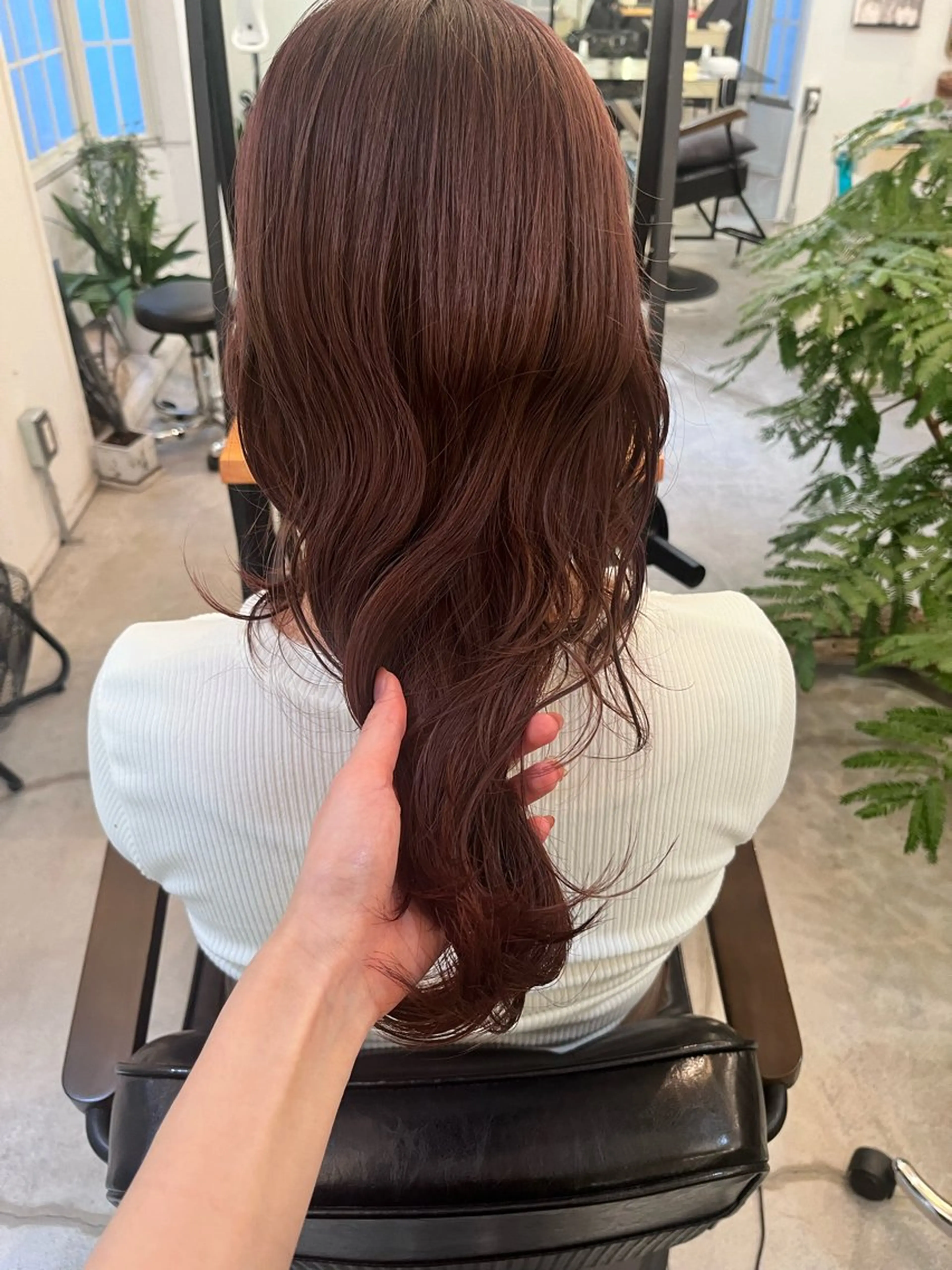 ロング カラー ピンクカラー パープルカラー レイヤー/ベージュ mikuのヘアスタイル