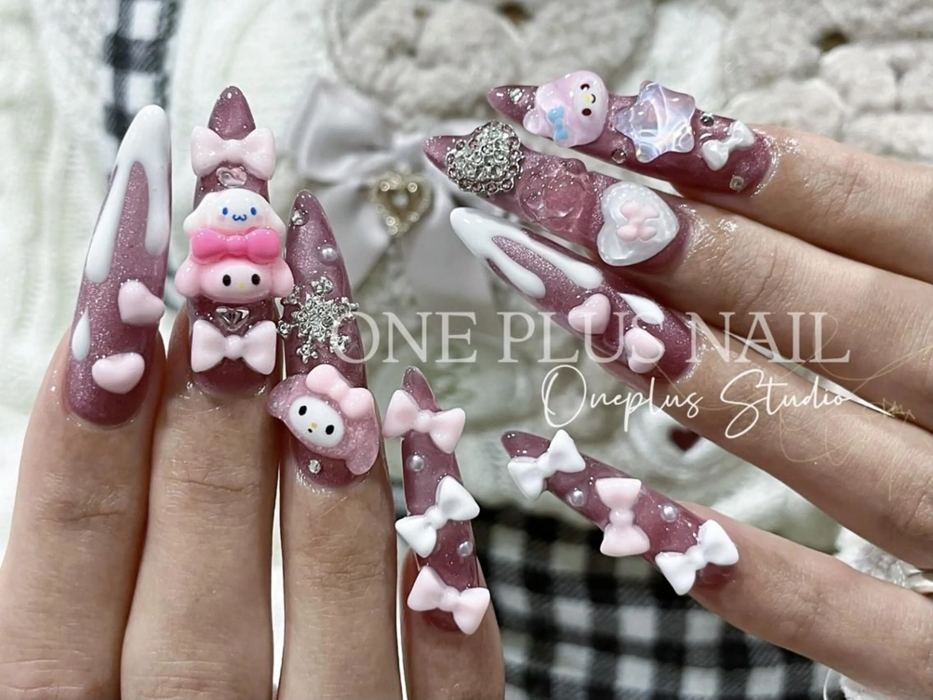 ネイル ピンク シンプルネイル ワンホンネイル One Plus Nail Salonのネイルデザイン