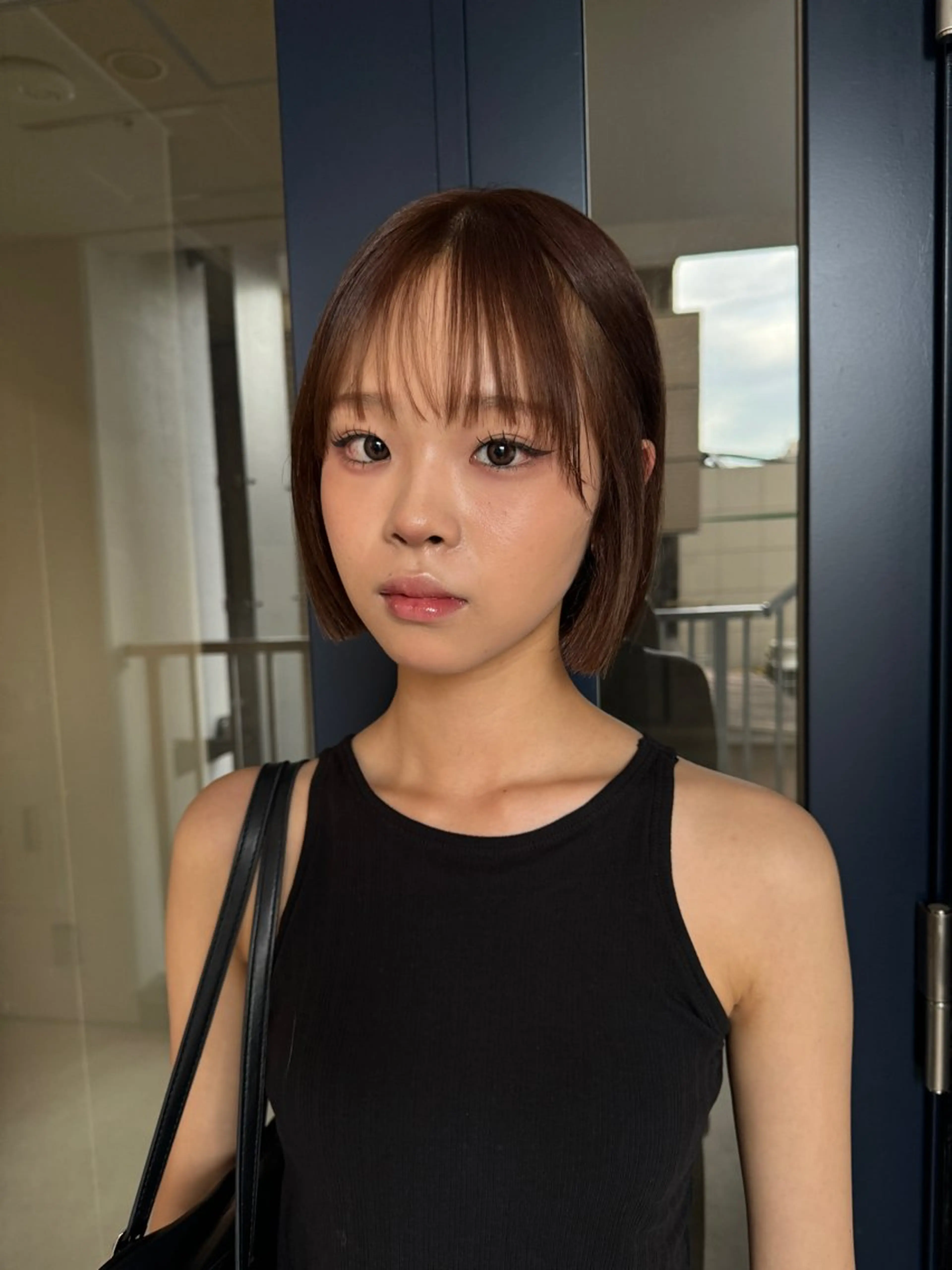 ショート カラー カット ヘアカラー トリートメント 切りっぱなしボブ/ 縮毛矯正/新宿/航輝のヘアスタイル