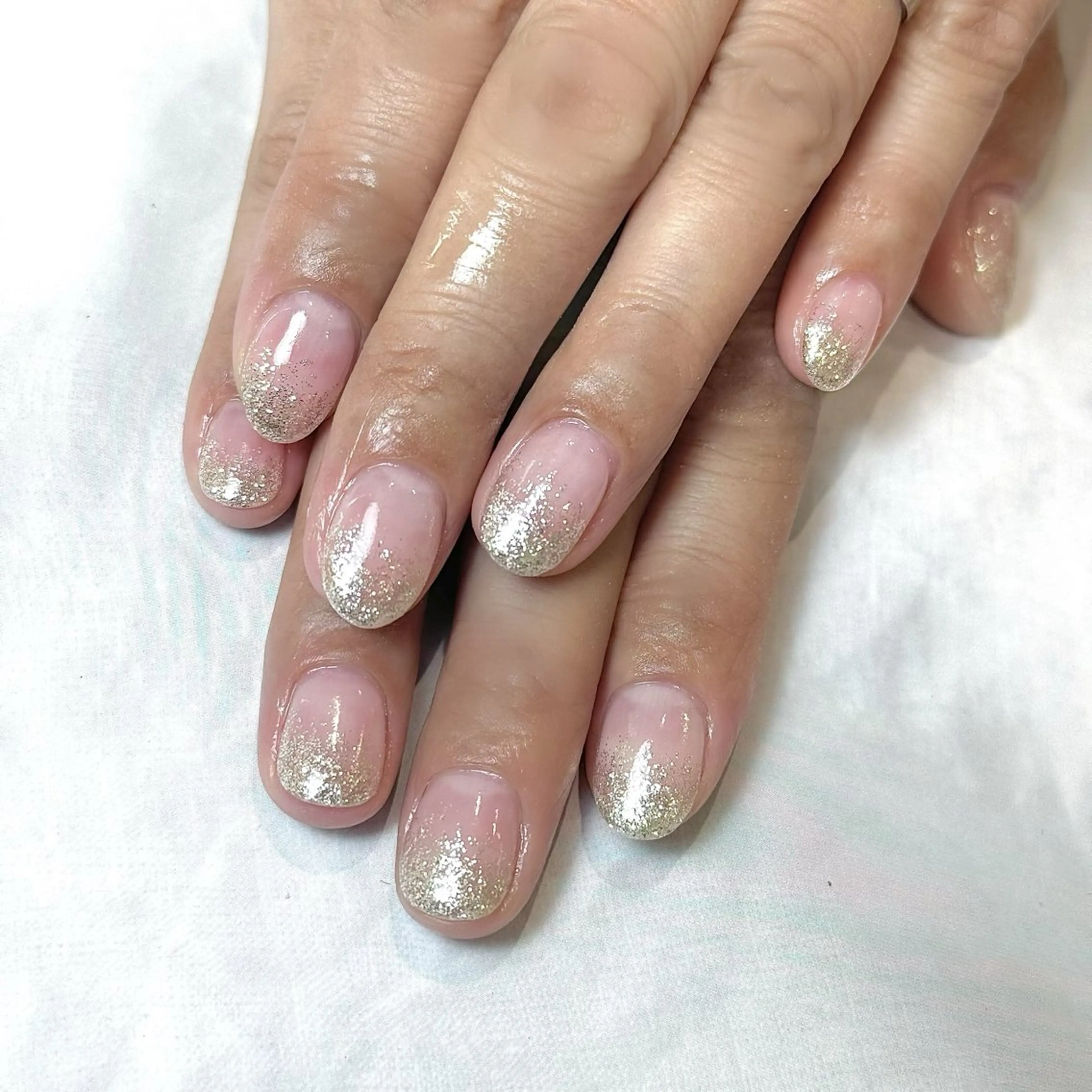 ネイル グラデーション ラメ(グリッター) ラメグラデーション yate' narumiのネイルデザイン