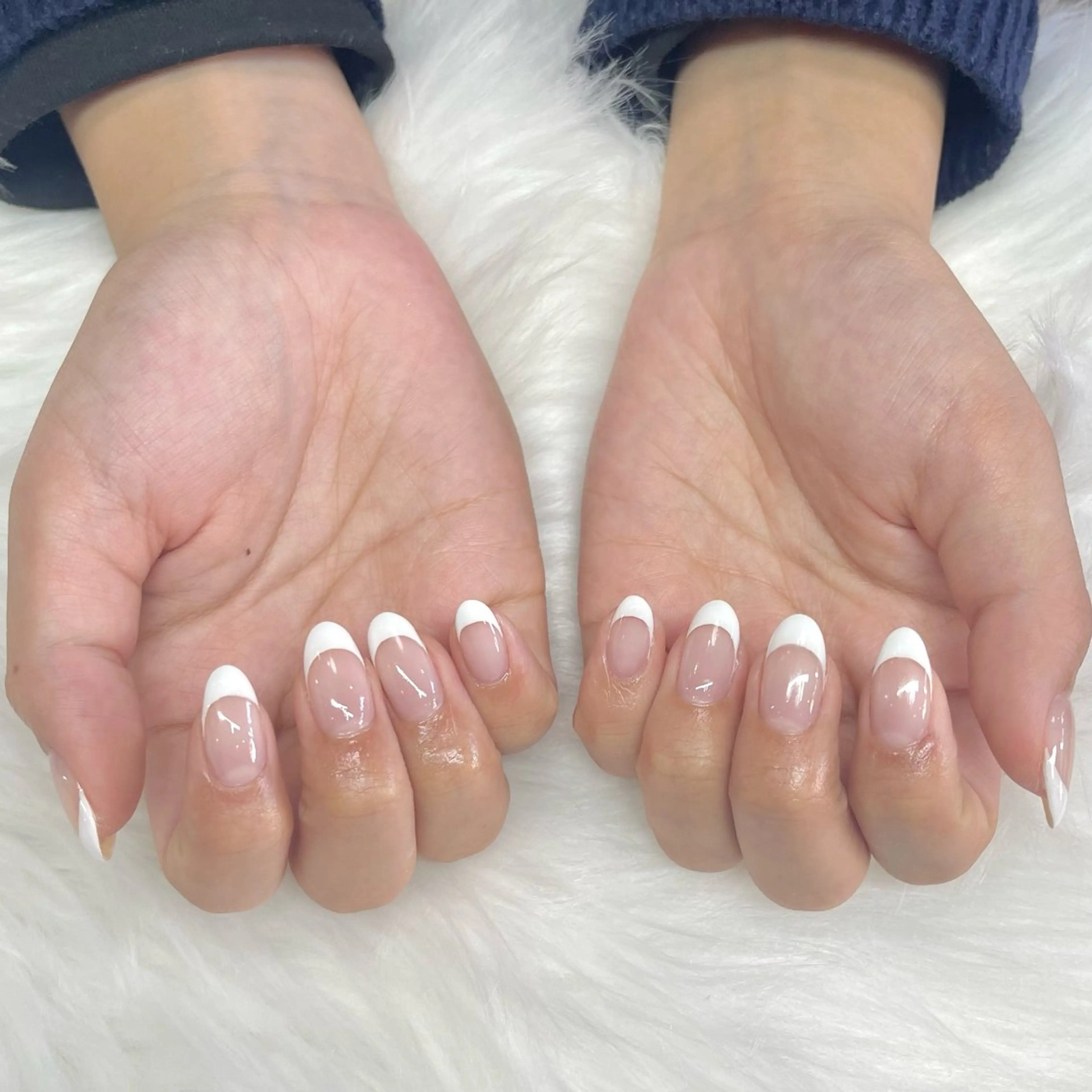 ネイル フレンチネイル Lealea .wのネイルデザイン