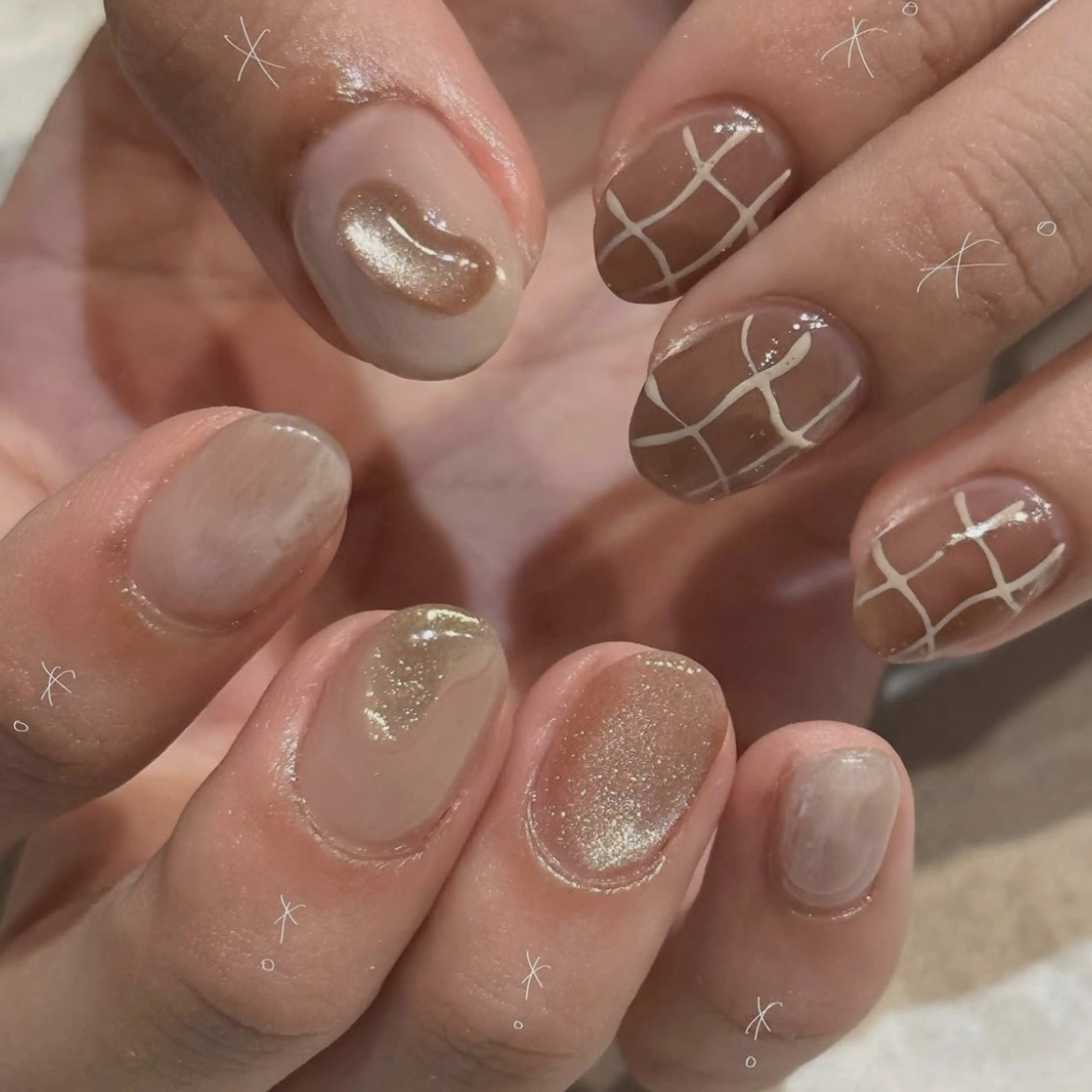 ネイル キラキラネイル マグネットネイル ニュアンスネイル talo .のネイルデザイン