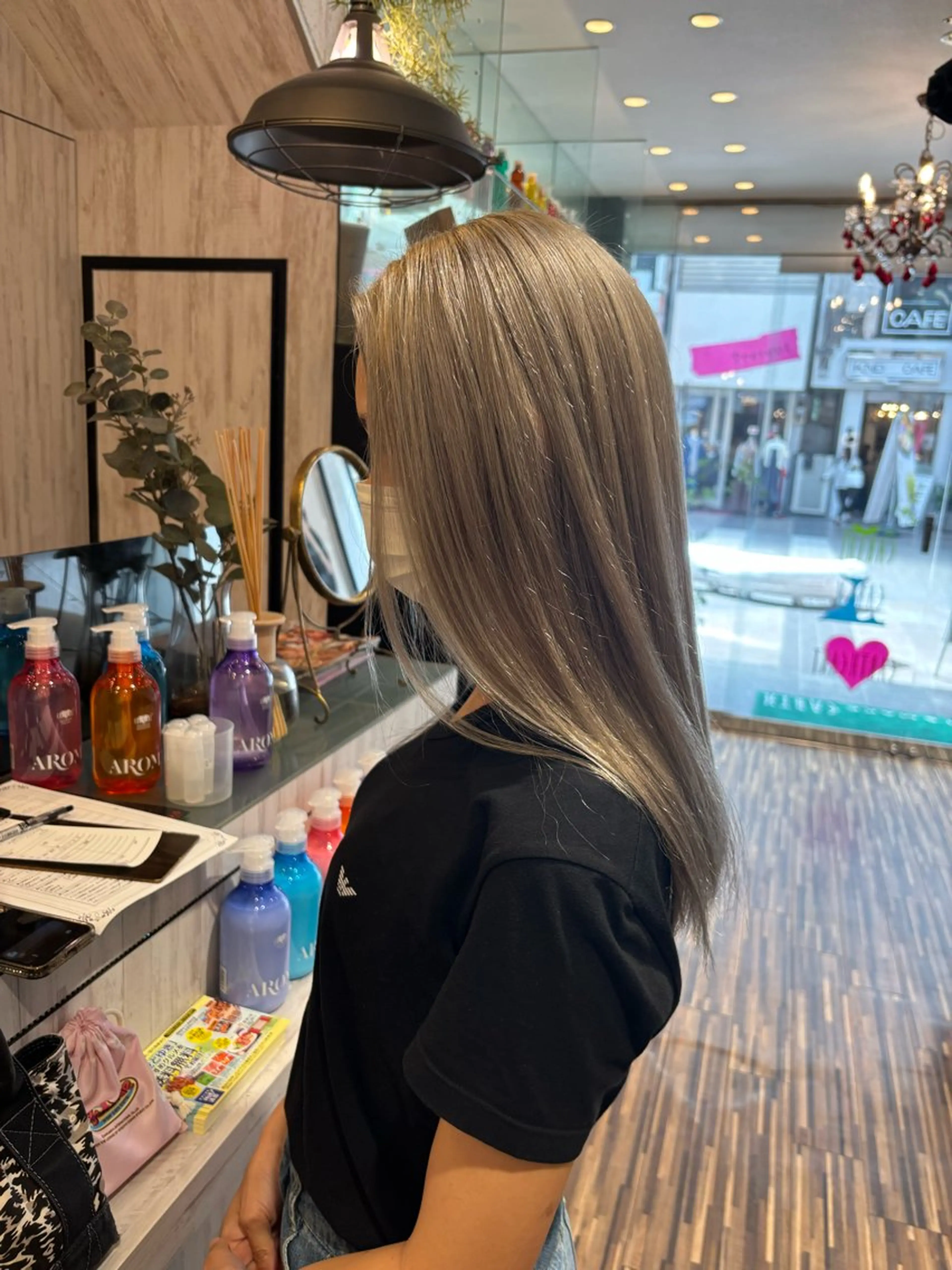 ロング ヘアカラー トリートメント EARTH 寺本尚生のヘアスタイル