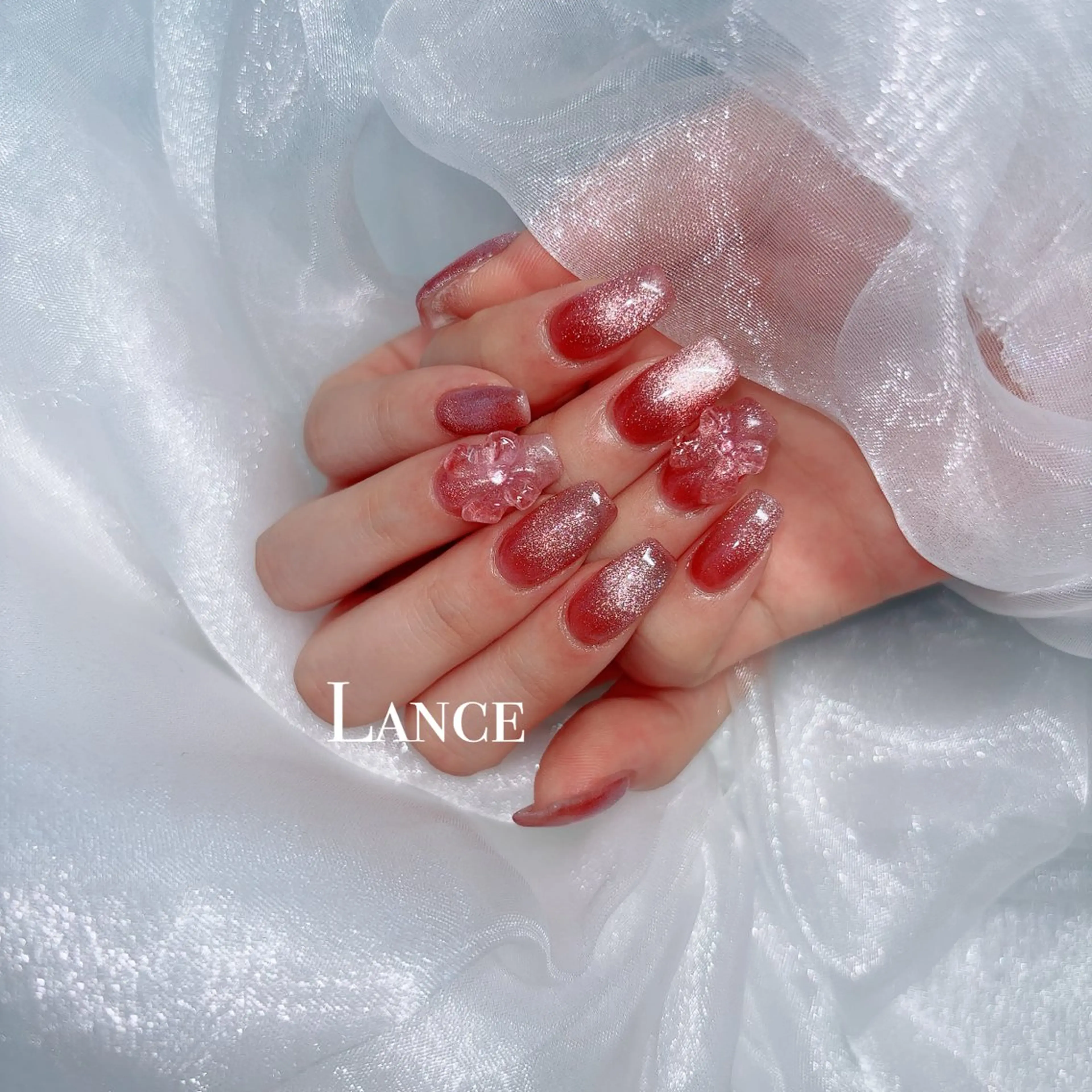 ネイル キラキラネイル 韓国ネイル 春ネイル ワンホンネイル 冬ネイル ハンドネイル Lance nailのネイルデザイン