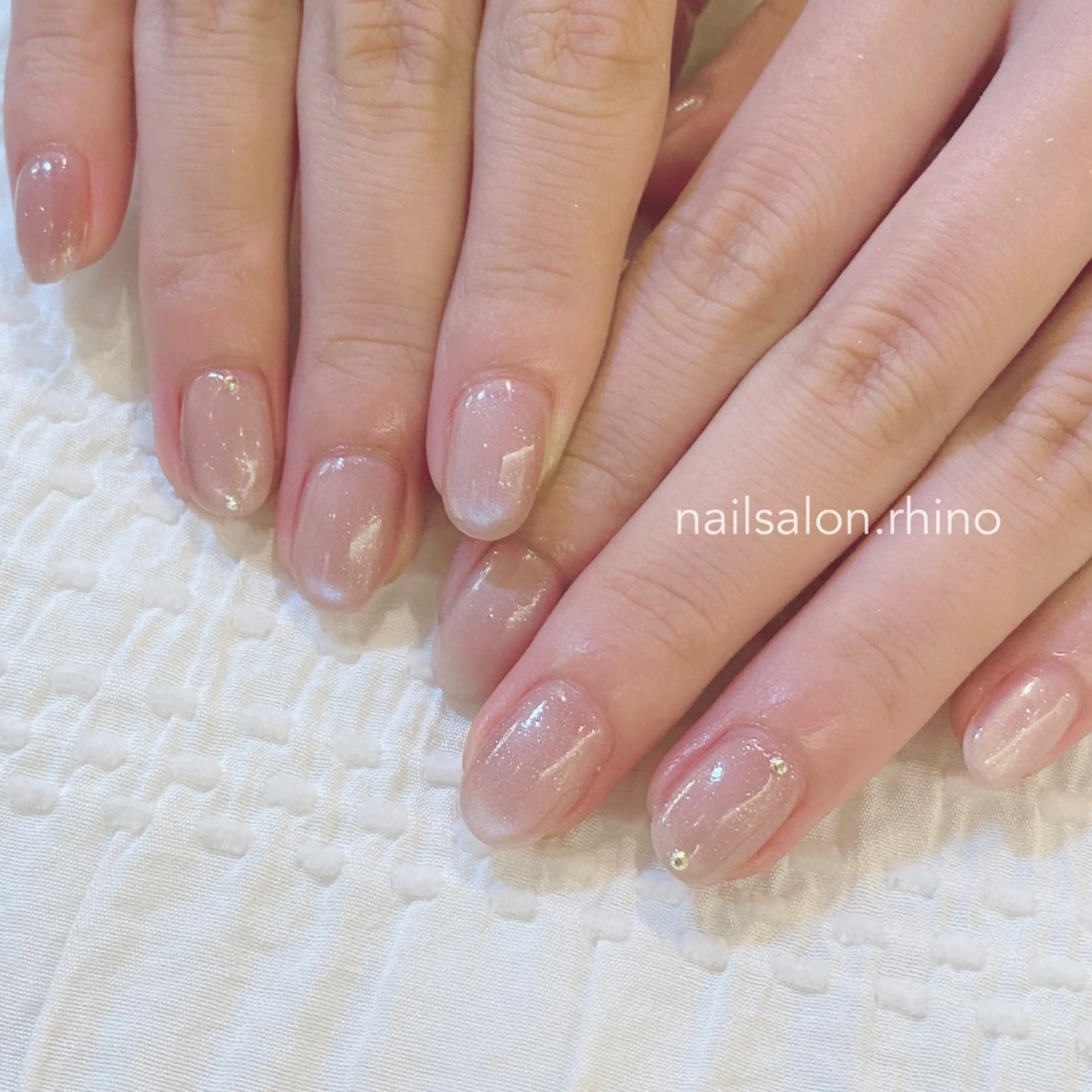 ネイル ハンドネイル nail salon Rhino (ライナ)所属・平尾ネイルサロン ライナのネイルデザイン