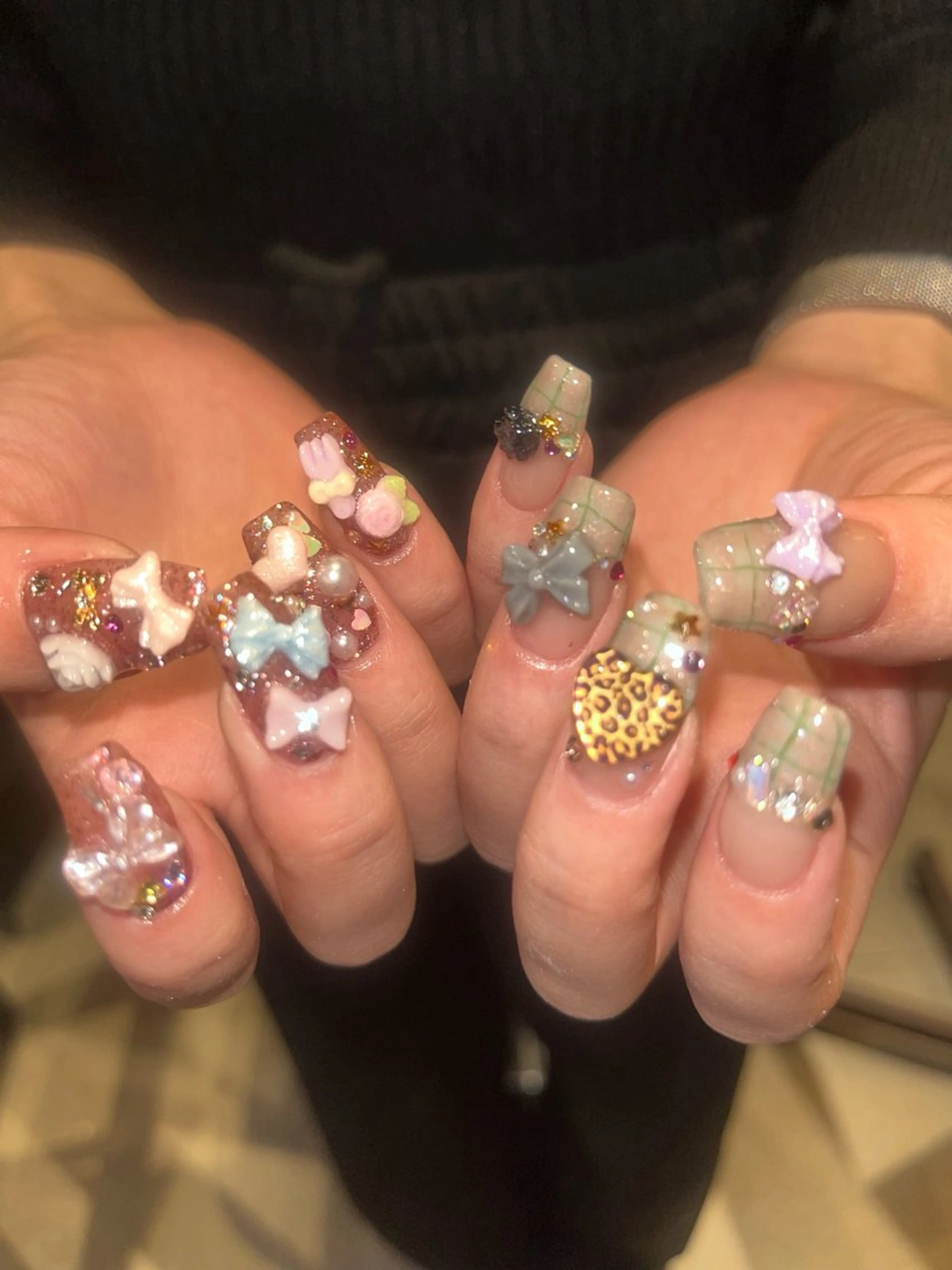 ネイル Earth♀ taru🪱のネイルデザイン