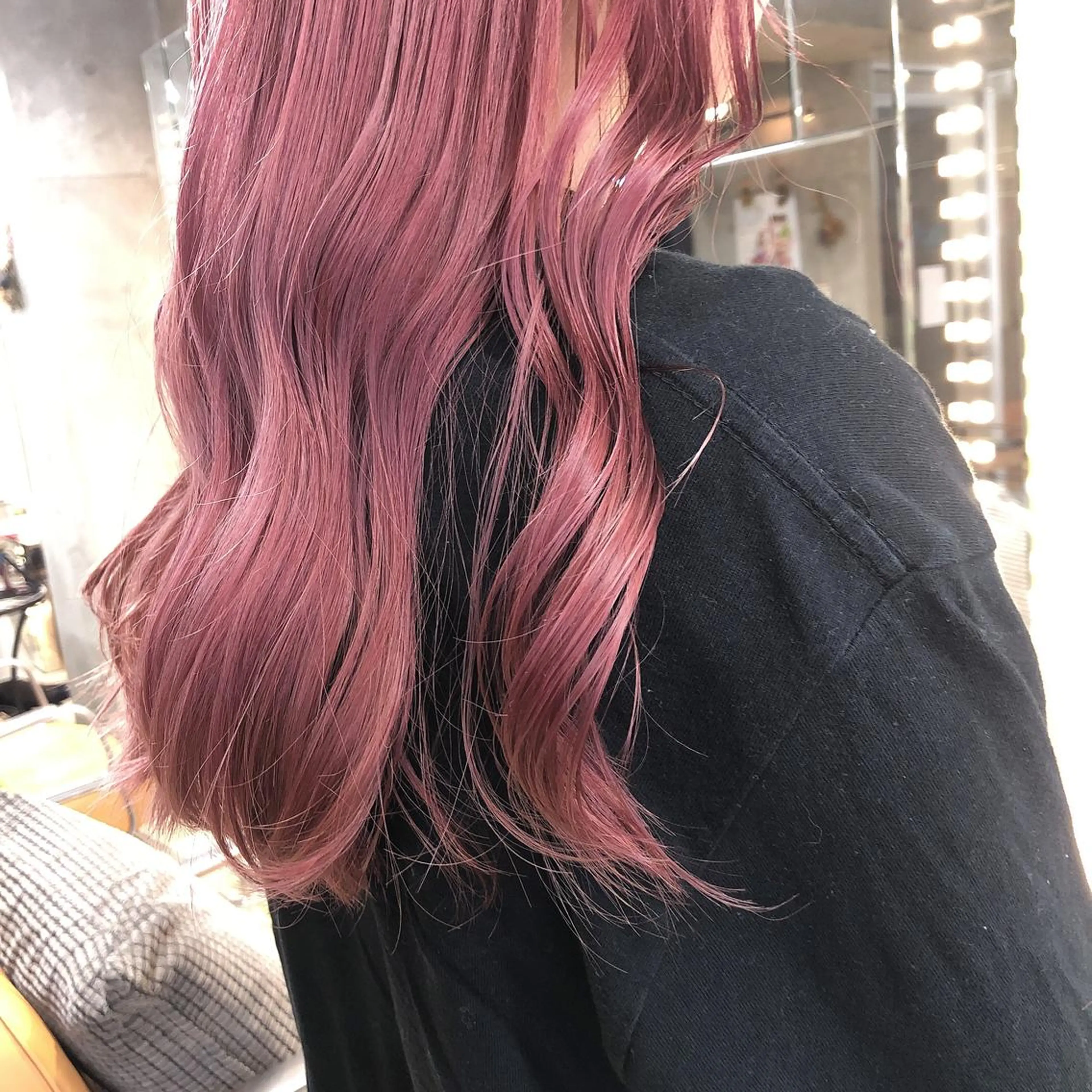 ロング カラー オーガニックカラー wakana 【ブリーチカラー】のヘアスタイル