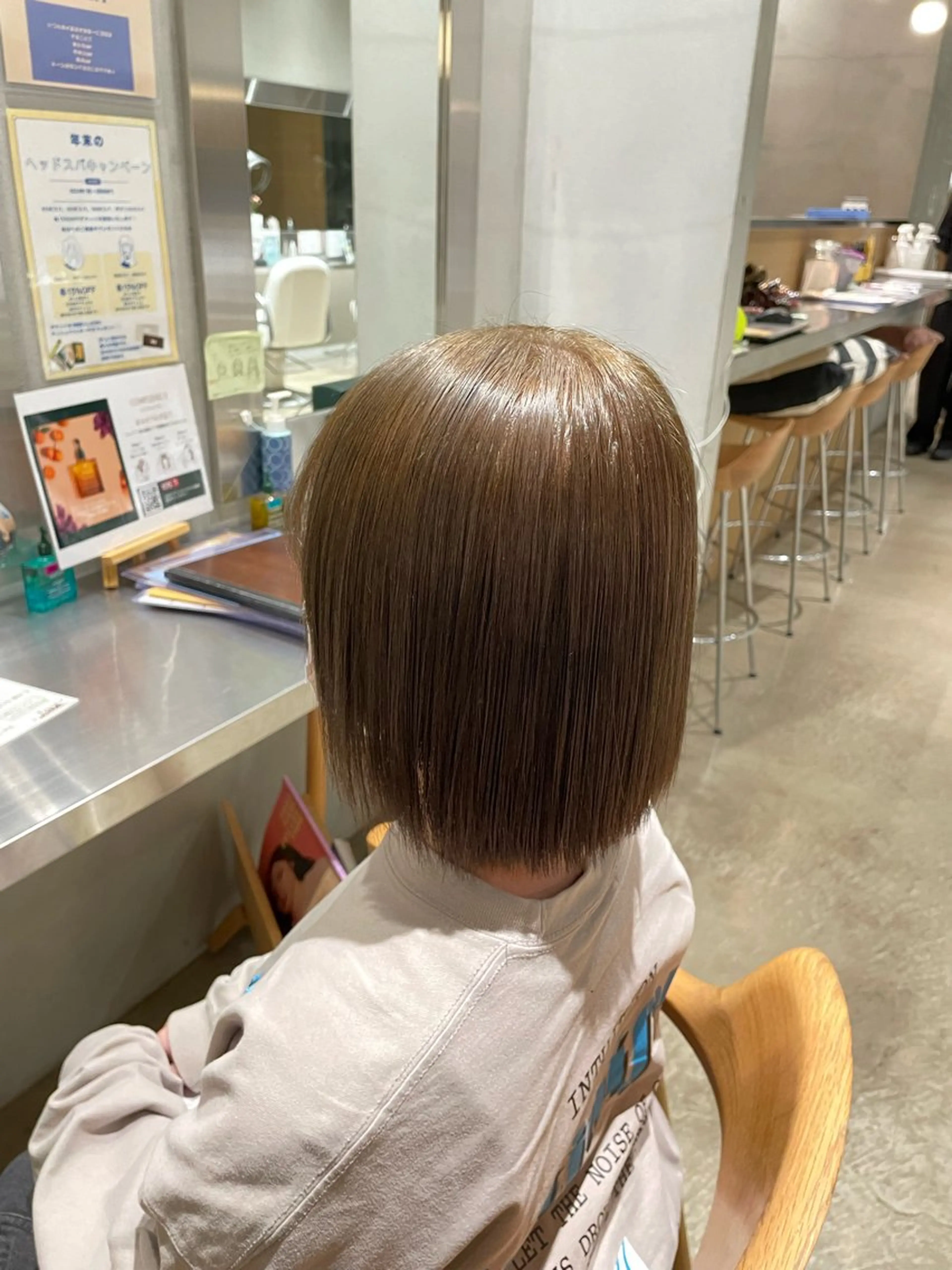 ミディアム カラー オリーブカラー 樋口 花穂のヘアスタイル