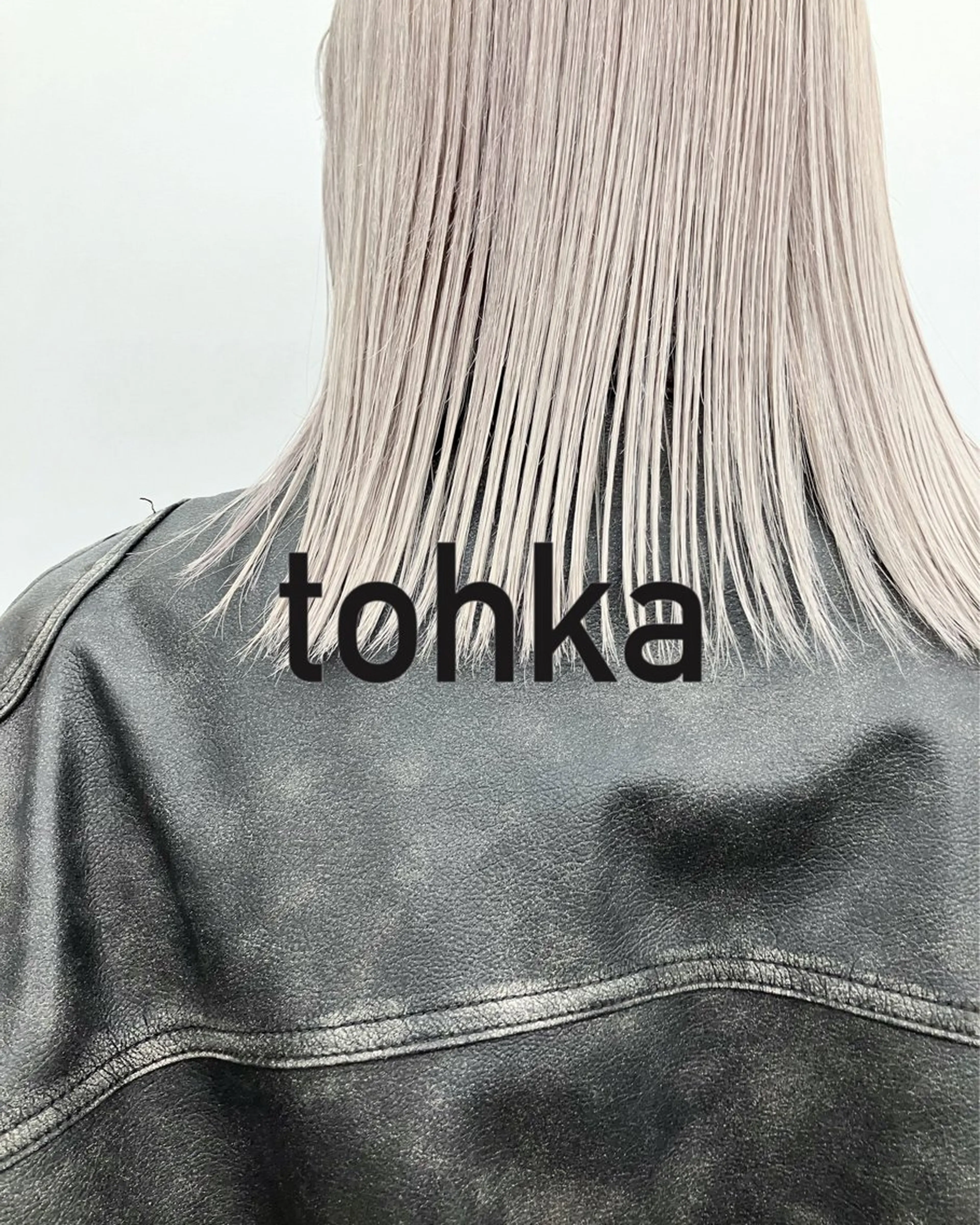 セミロング カラー カット ヘアカラー 抜け感ハイトーン / ユウキのヘアスタイル