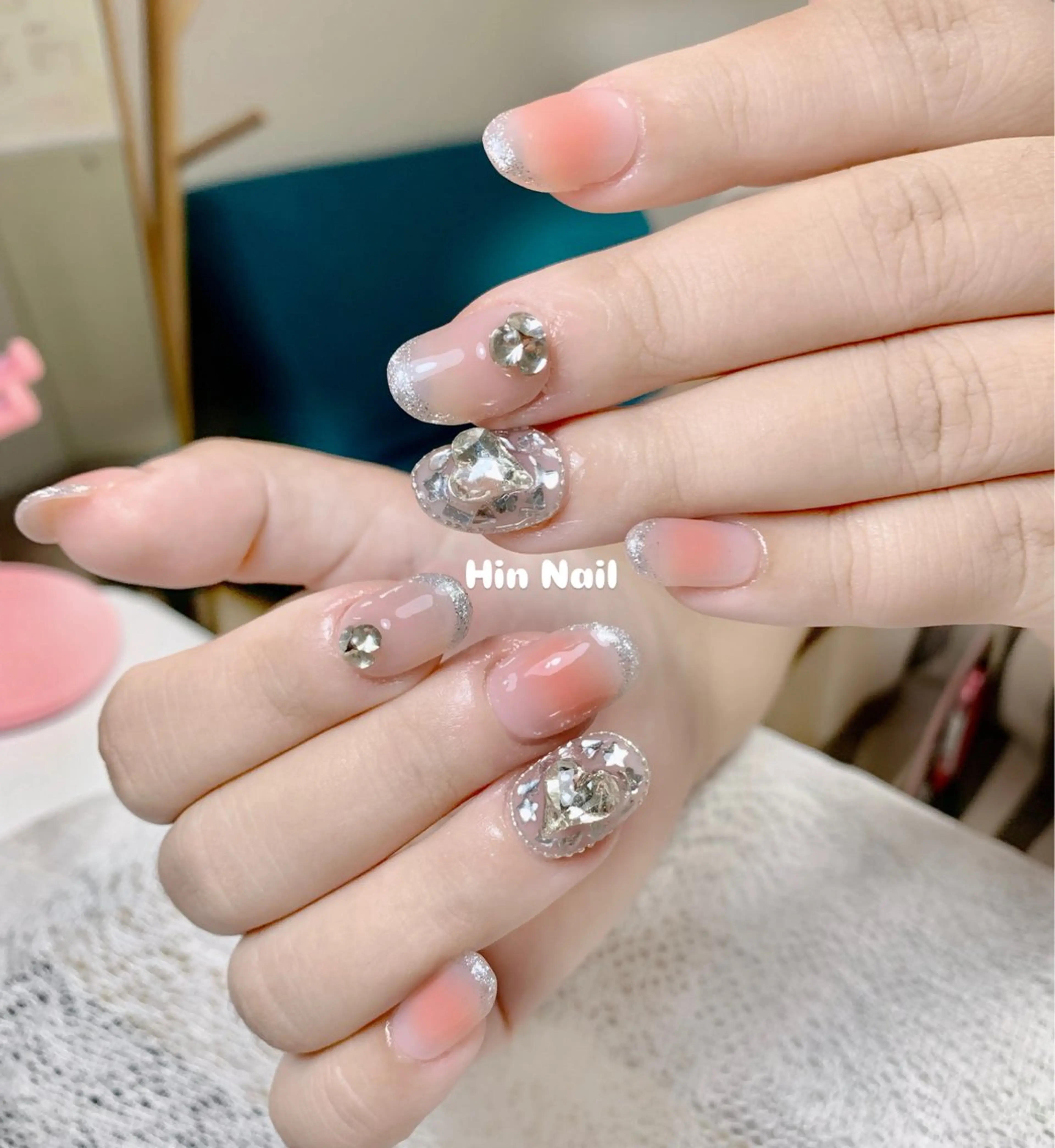 ネイル HIN NAILのネイルデザイン
