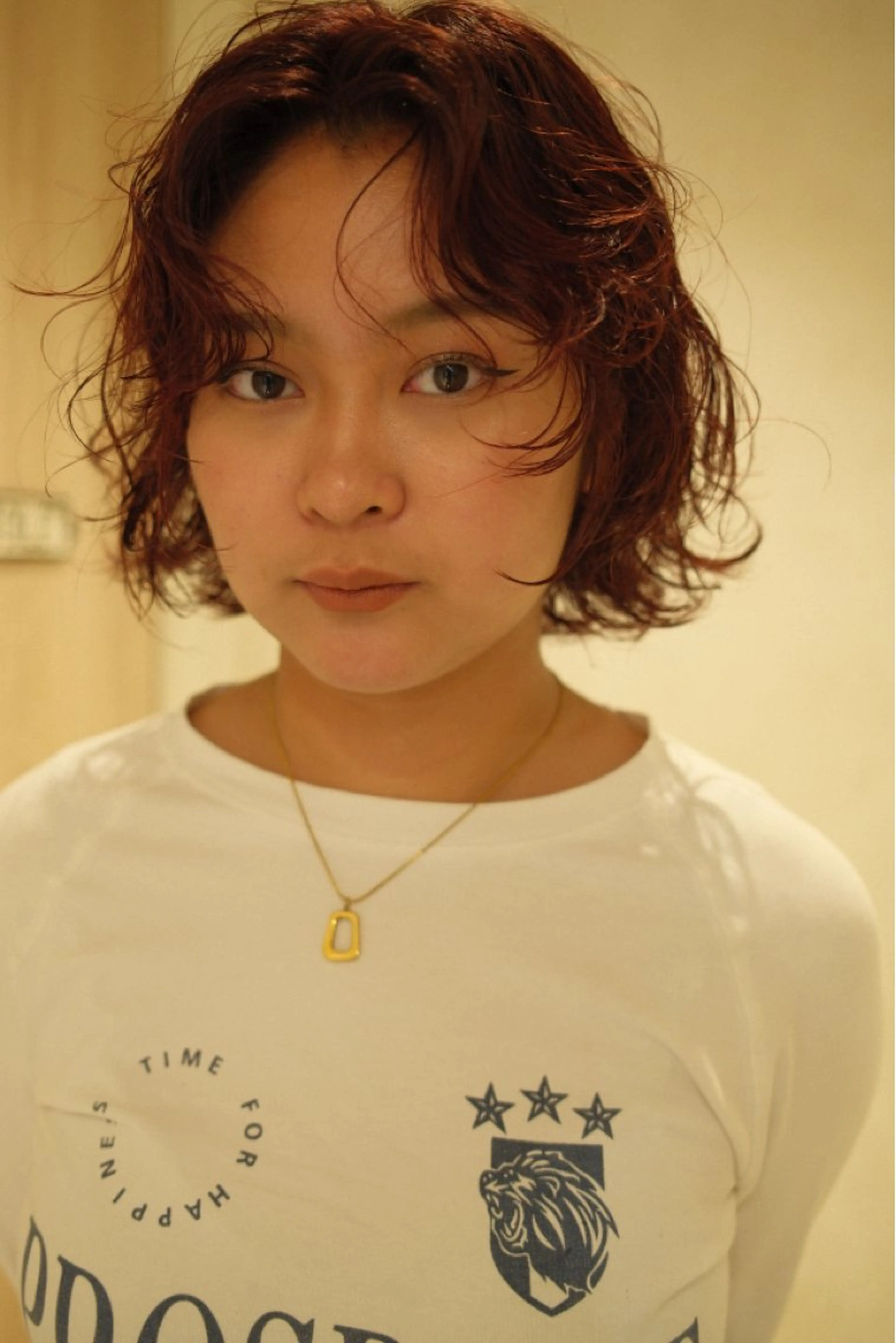 ミディアム カラー ミディアムパーマ ヘアカラー 透け感カラー/暖色 オリーブカラー🫒のヘアスタイル