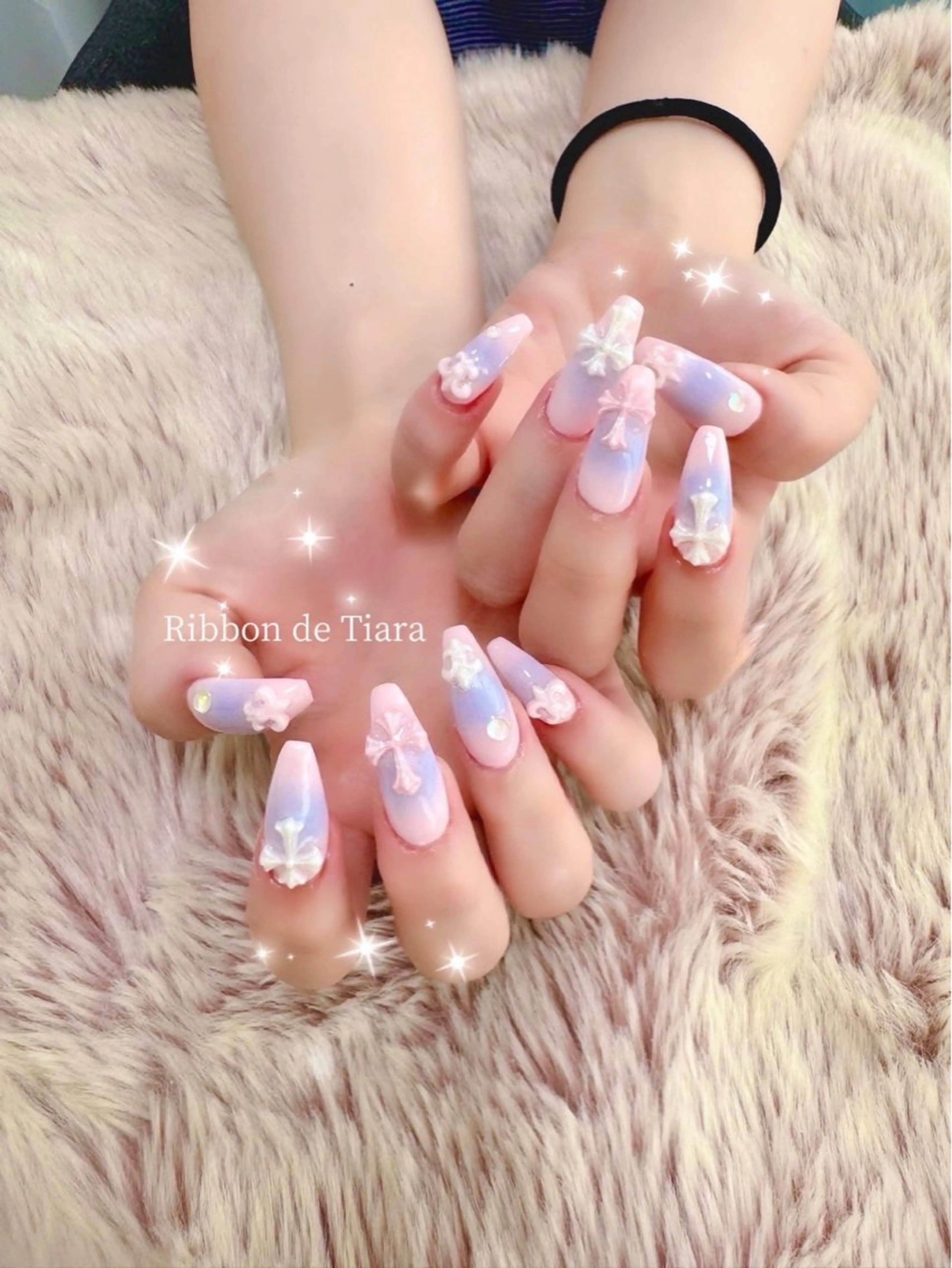 ネイル ハンドネイル Ribbon de Tiara MAKIのネイルデザイン