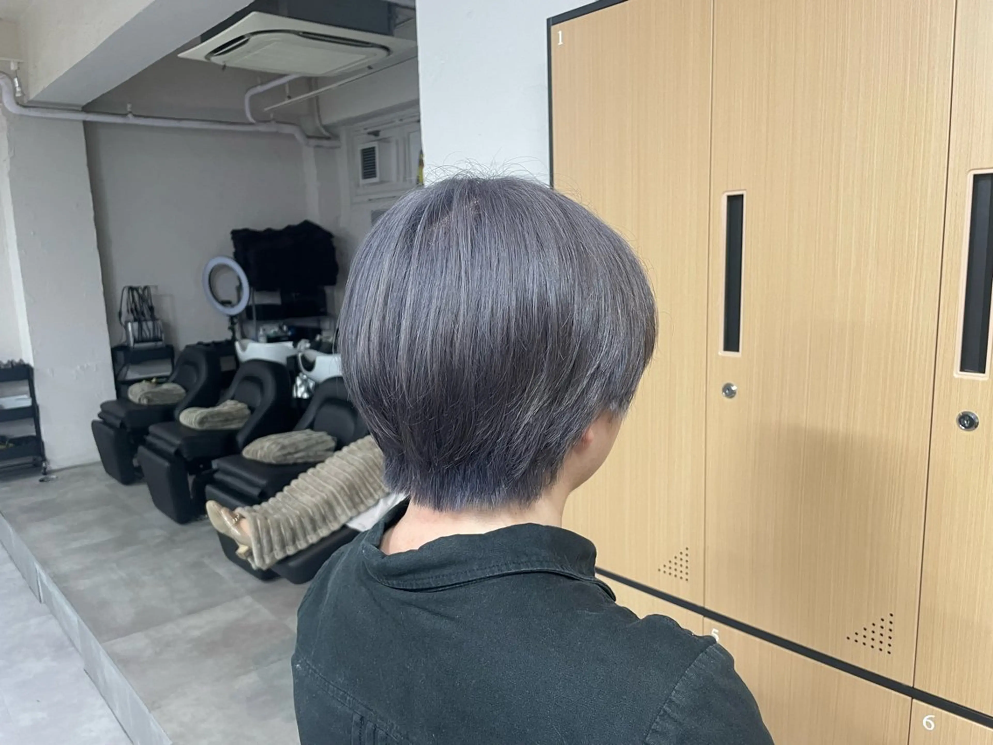 ショート ヘアカラー tokute 中野真咲🐺のヘアスタイル
