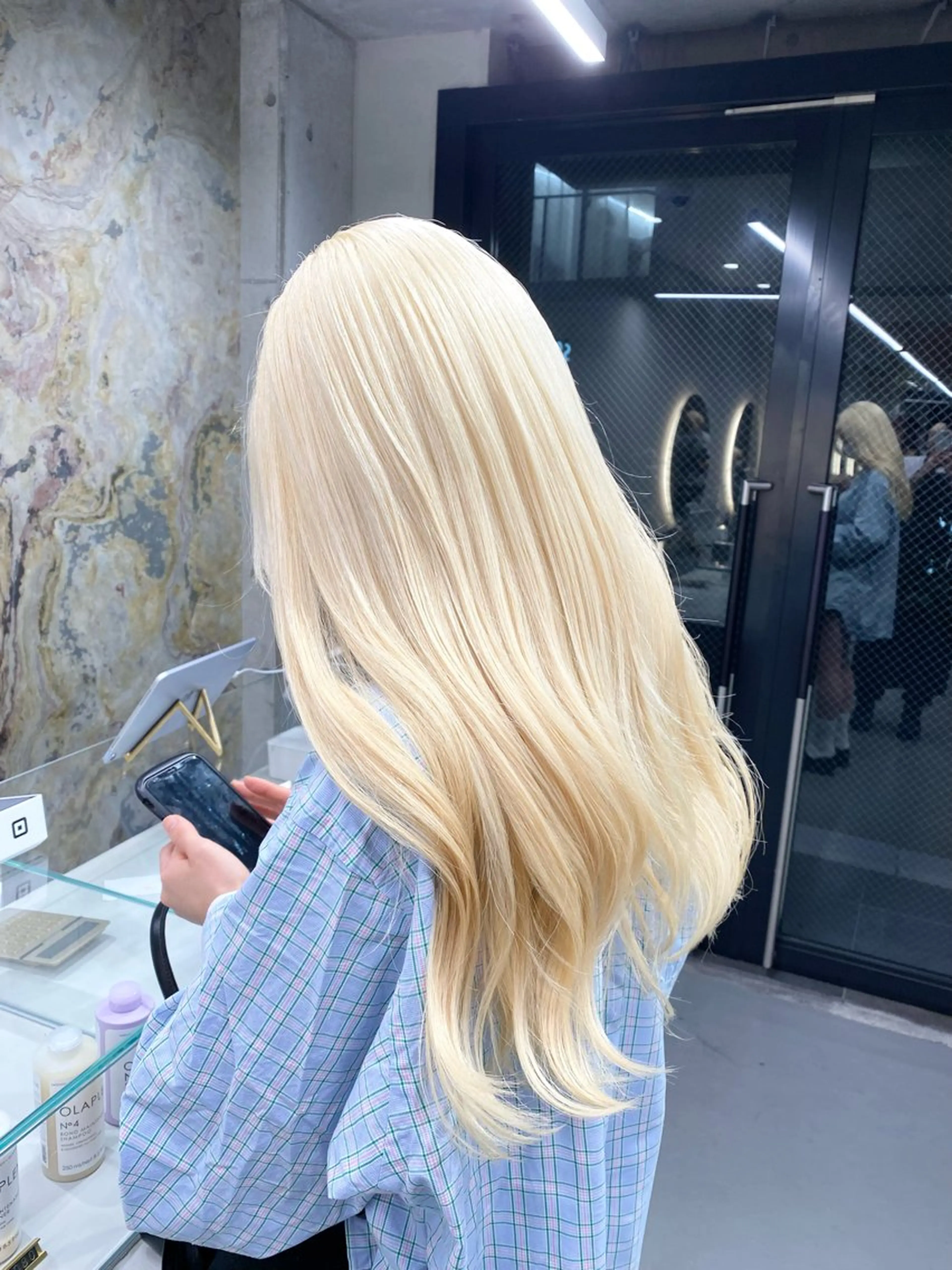 ロング カラー ヘアアレンジ ヘアカラー 原宿・デザインカラー YUI🤍ྀིのヘアスタイル