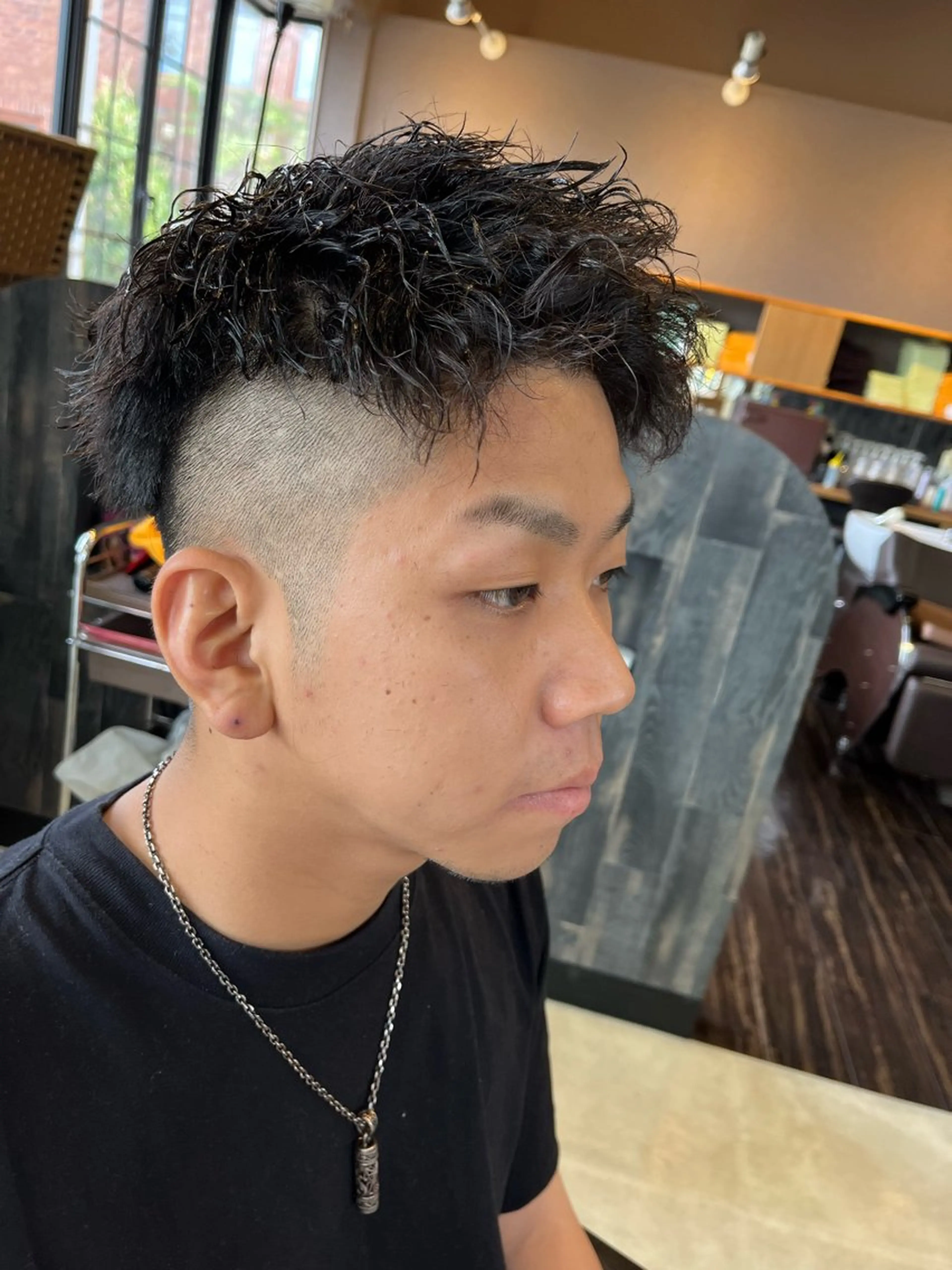 ショート パーマ ツイストパーマ カット パーマ トリートメント 安田 海斗のヘアスタイル