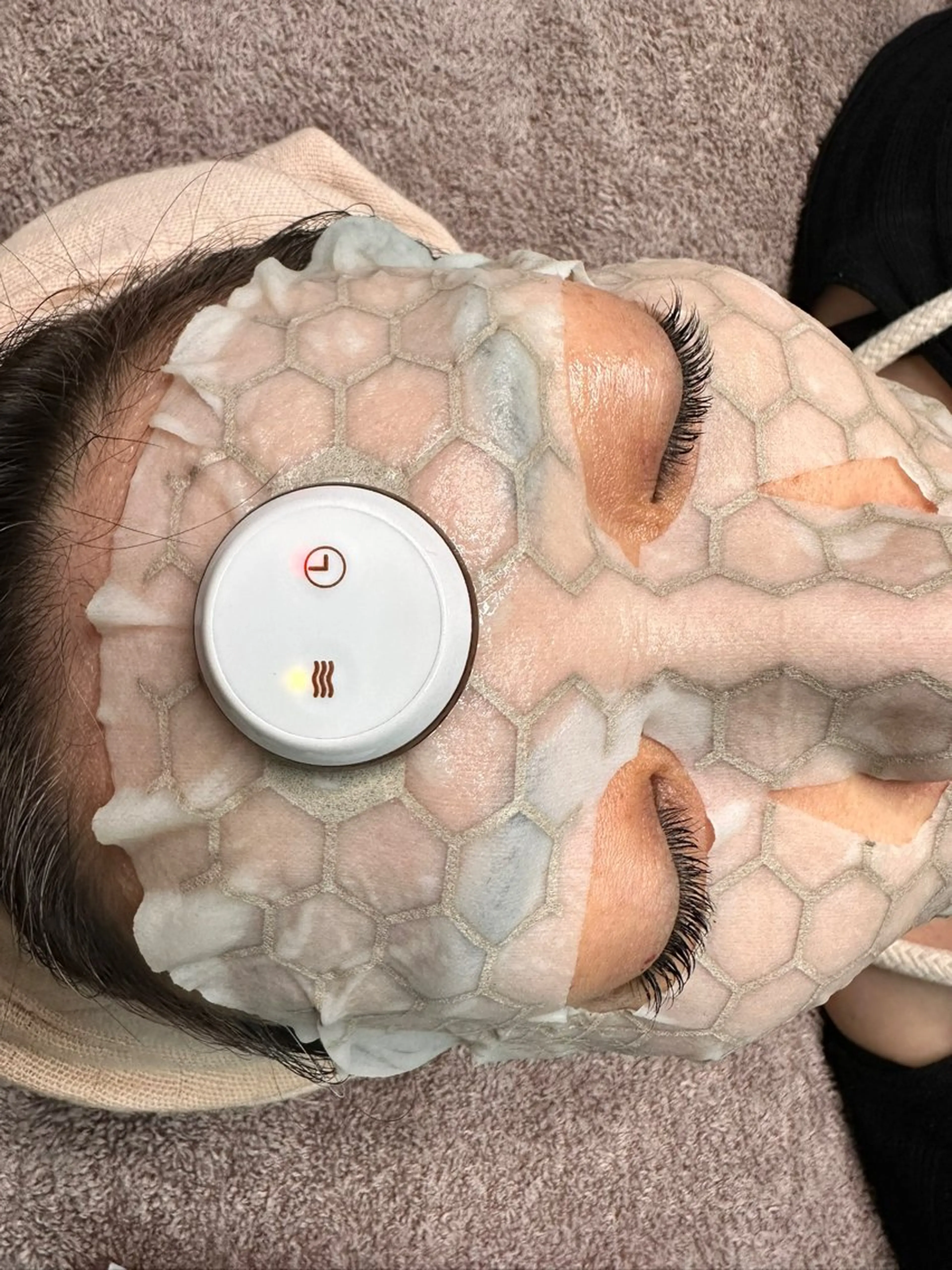 セラムヴィーナスカレントマスク（クレンジング付き）の写真