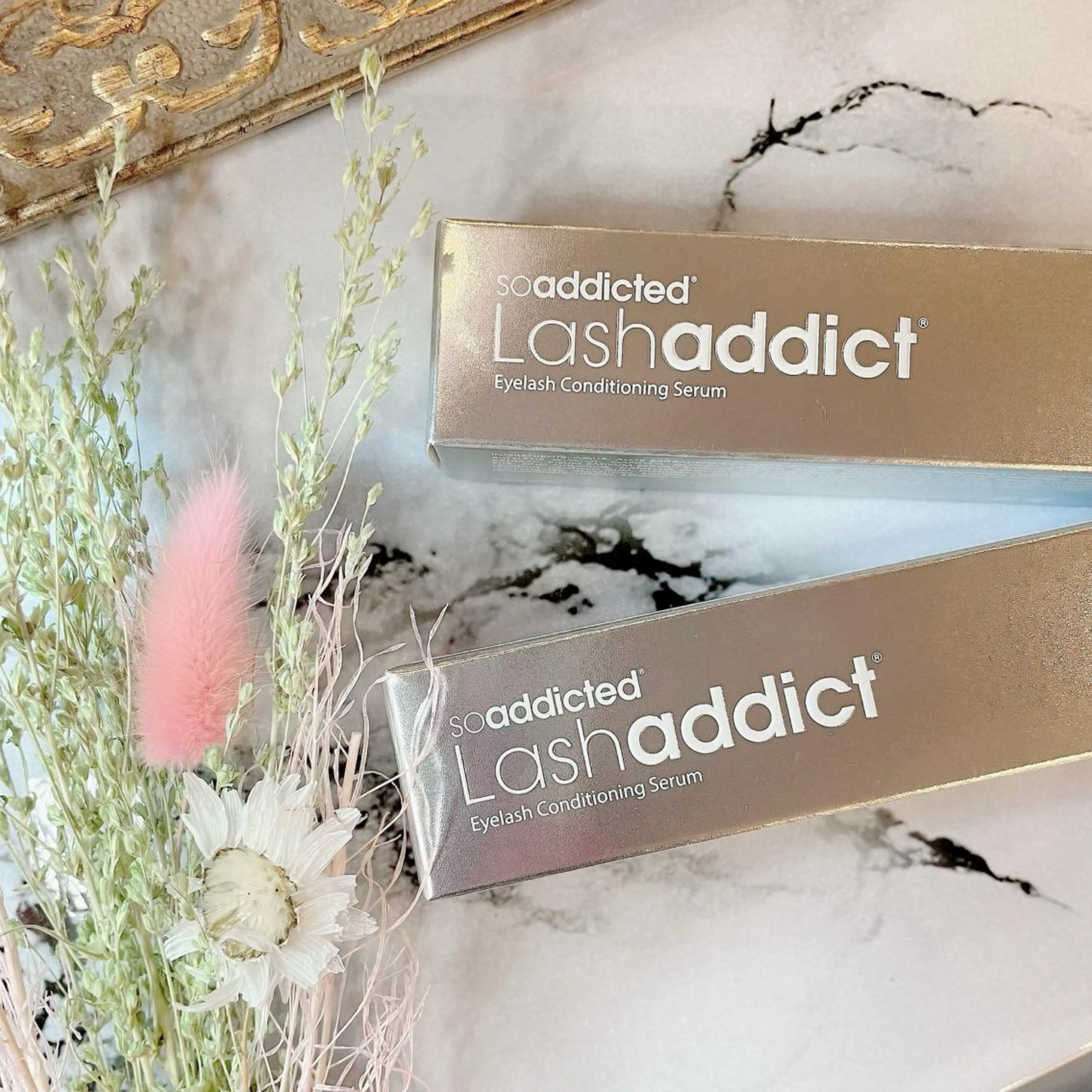 マツエク・マツパ 付け放題 バインドロック カラーマツエク フラットラッシュ 一重×まつ毛パーマ マツパ FEEL LASH所属・♡Nagisa.S ♡のマツエク・マツパデザイン