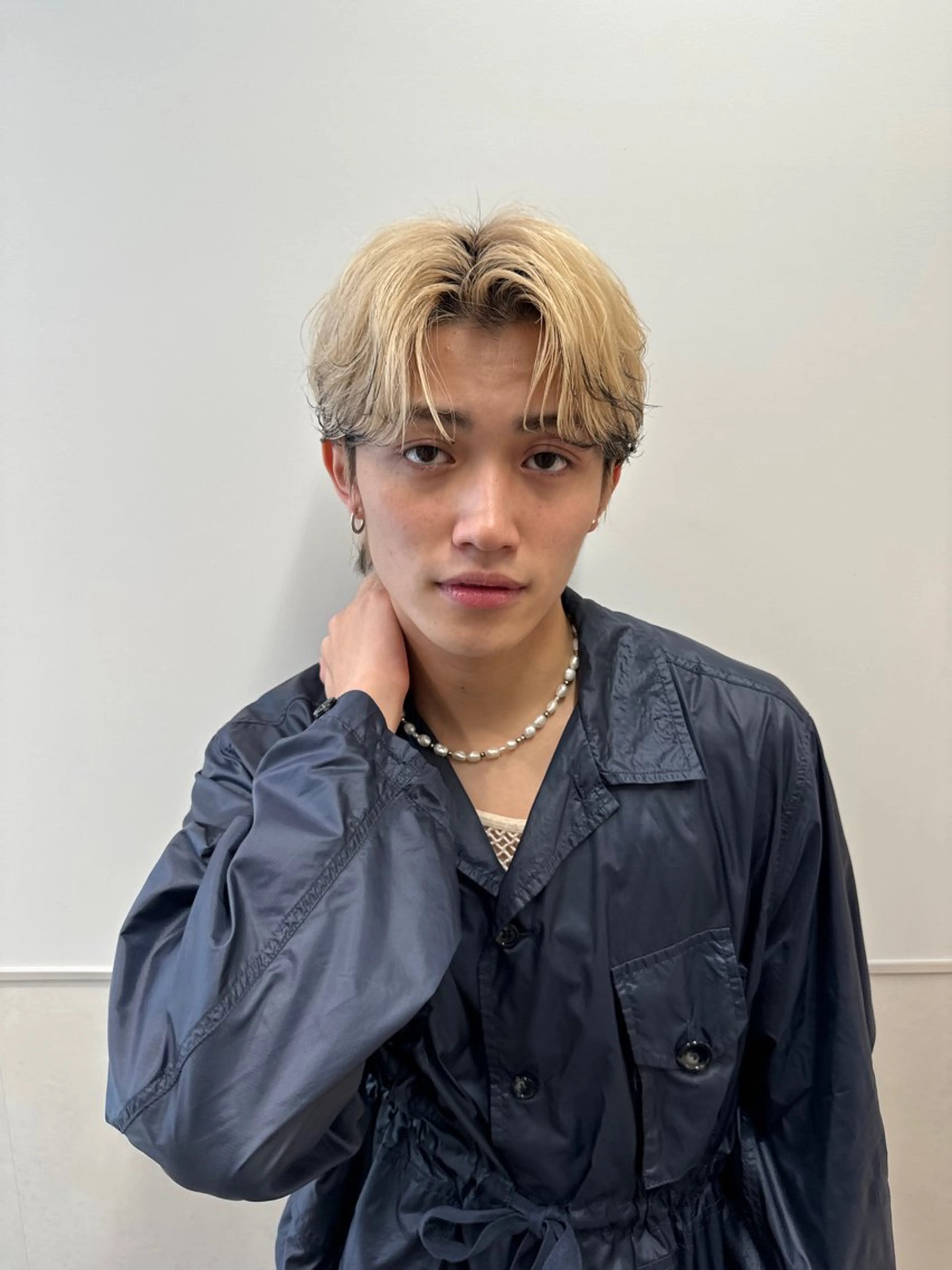 カラー パーマ メンズ メンズハイトーン ハイトーンカラー カット トリートメント ヘアセット LAVEL所属・曲がる縮毛矯正/メン ズカット髪質改善のヘアスタイル