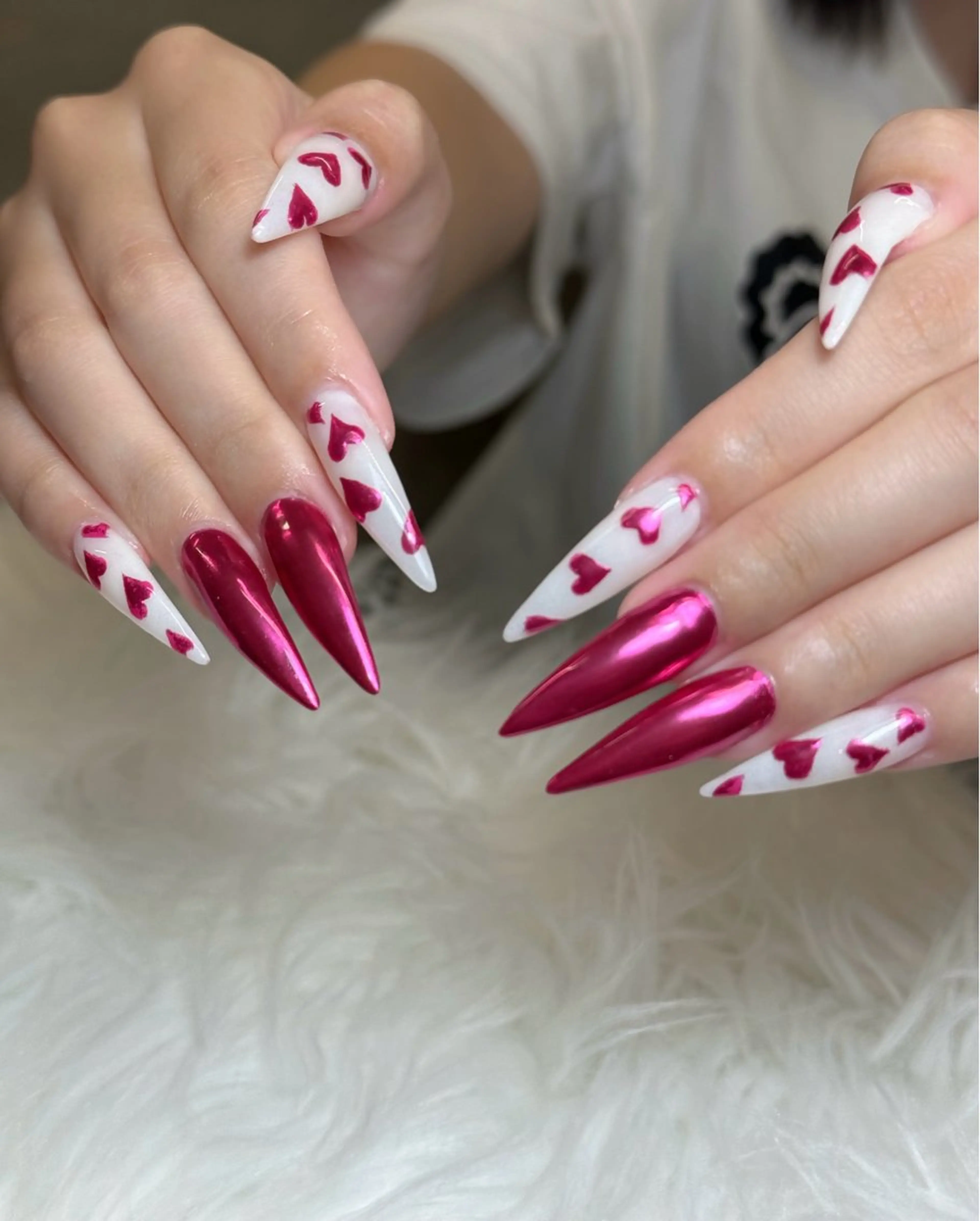 ネイル オーロラネイル チークネイル フットネイル フレンチネイル 韓国ネイル ハンドネイル Lumi Nail 新大久保3‘のネイルデザイン