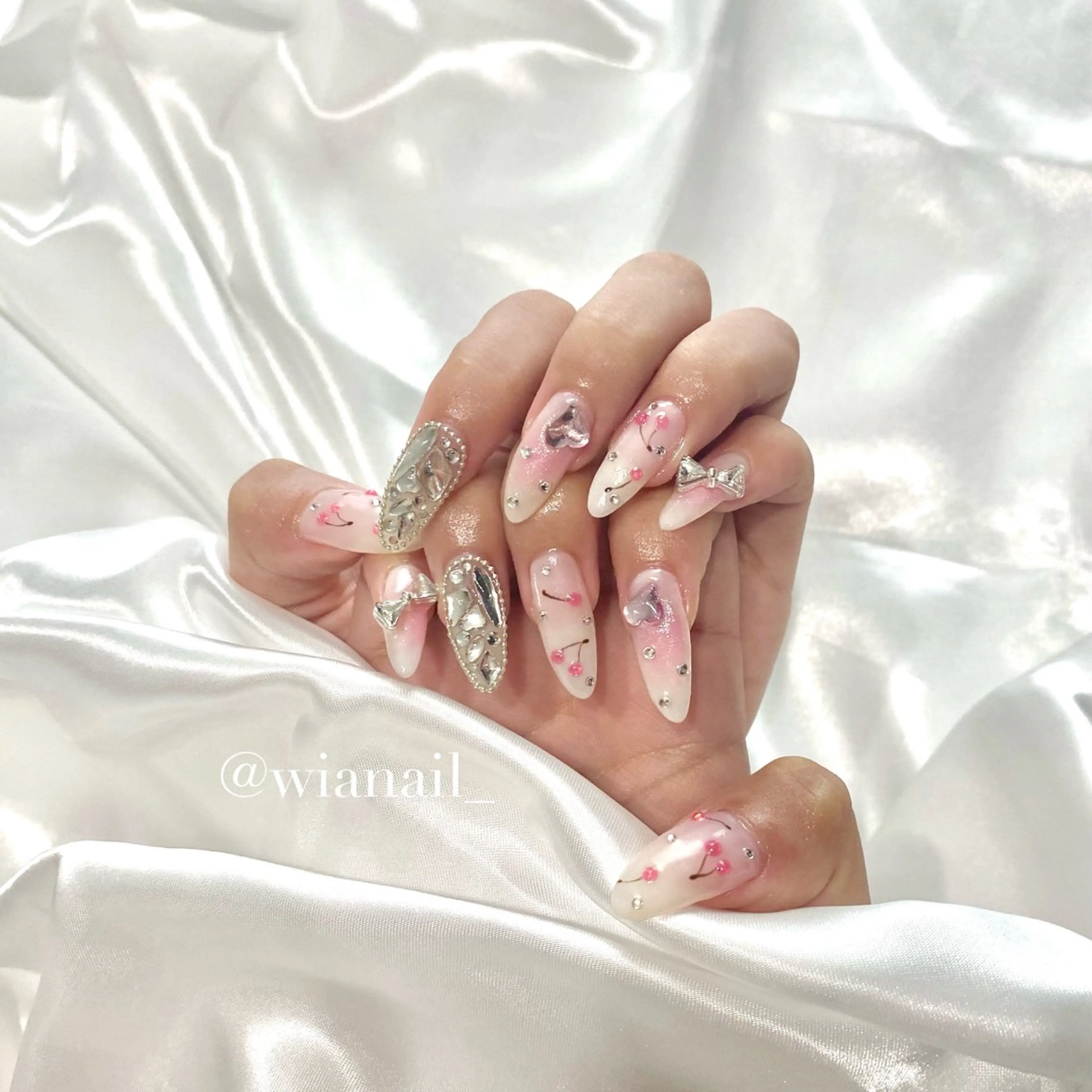 ネイル ハンドネイル WiA nailのネイルデザイン