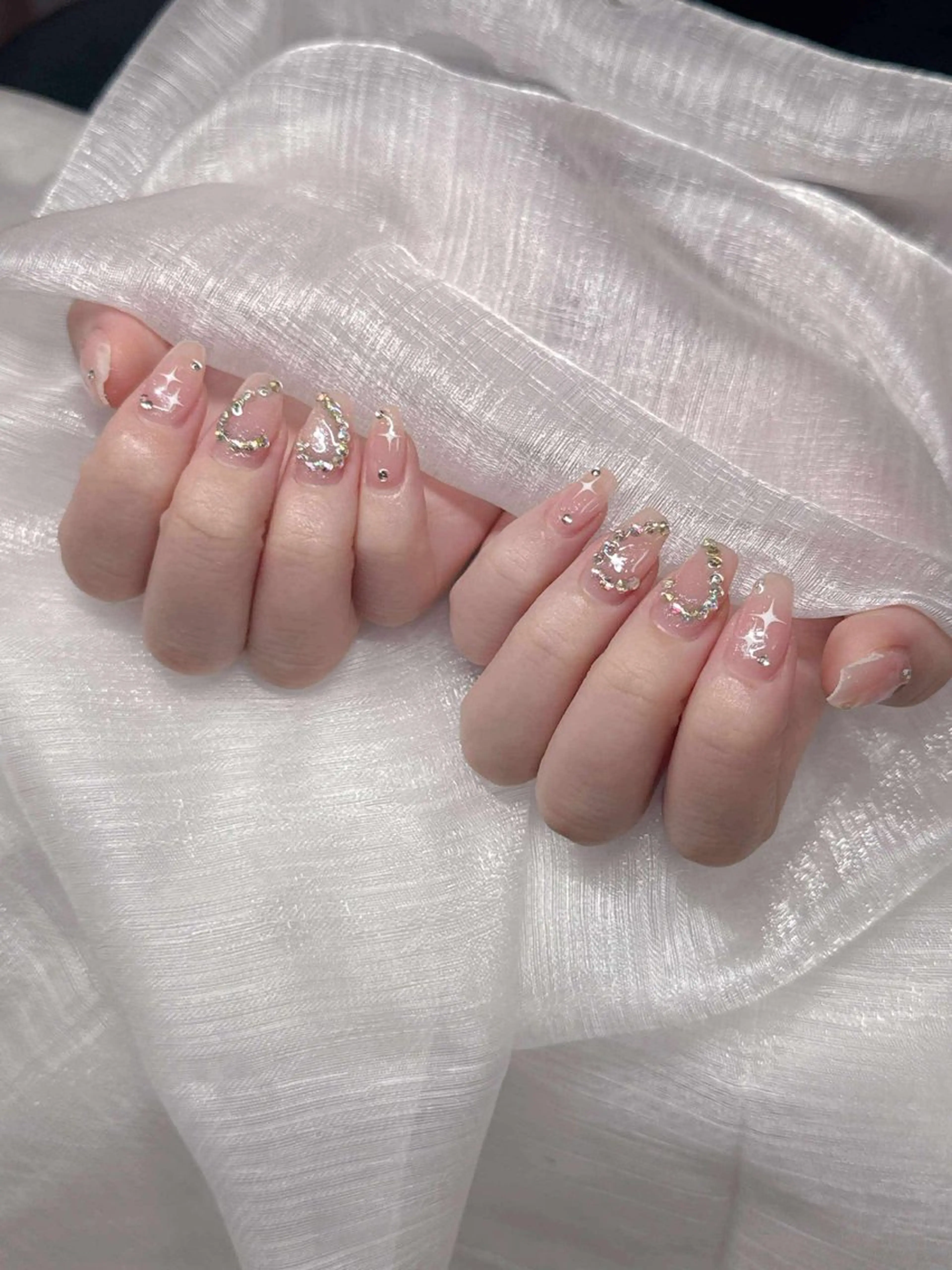 ネイル 長さ出し グラデーション 卒業式 キラキラネイル マグネットネイル ハンドネイル Lee Nailsのネイルデザイン