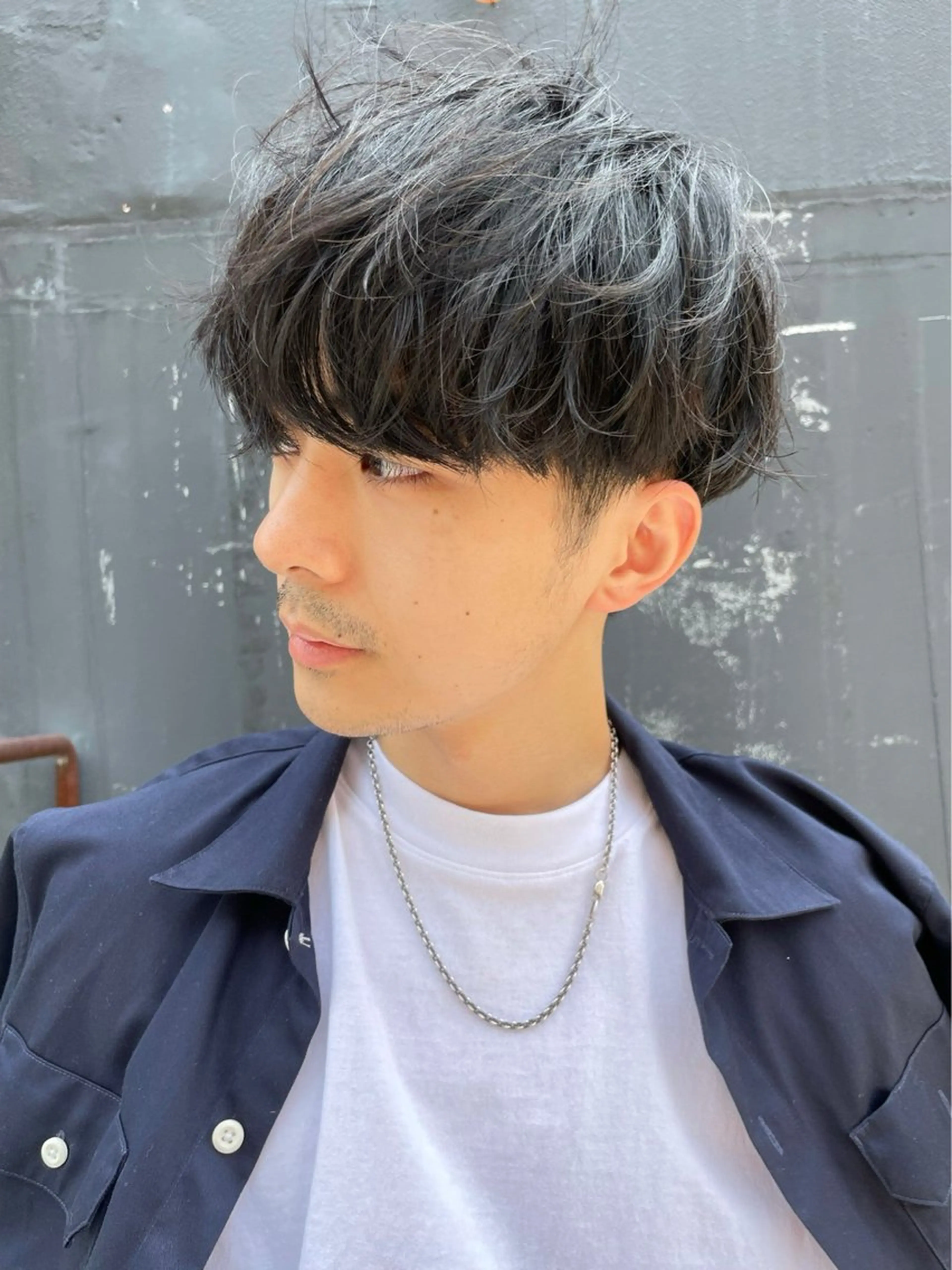 ショート カット yelm所属・🫒オリーブカラー ミディアムレイヤー✨のヘアスタイル