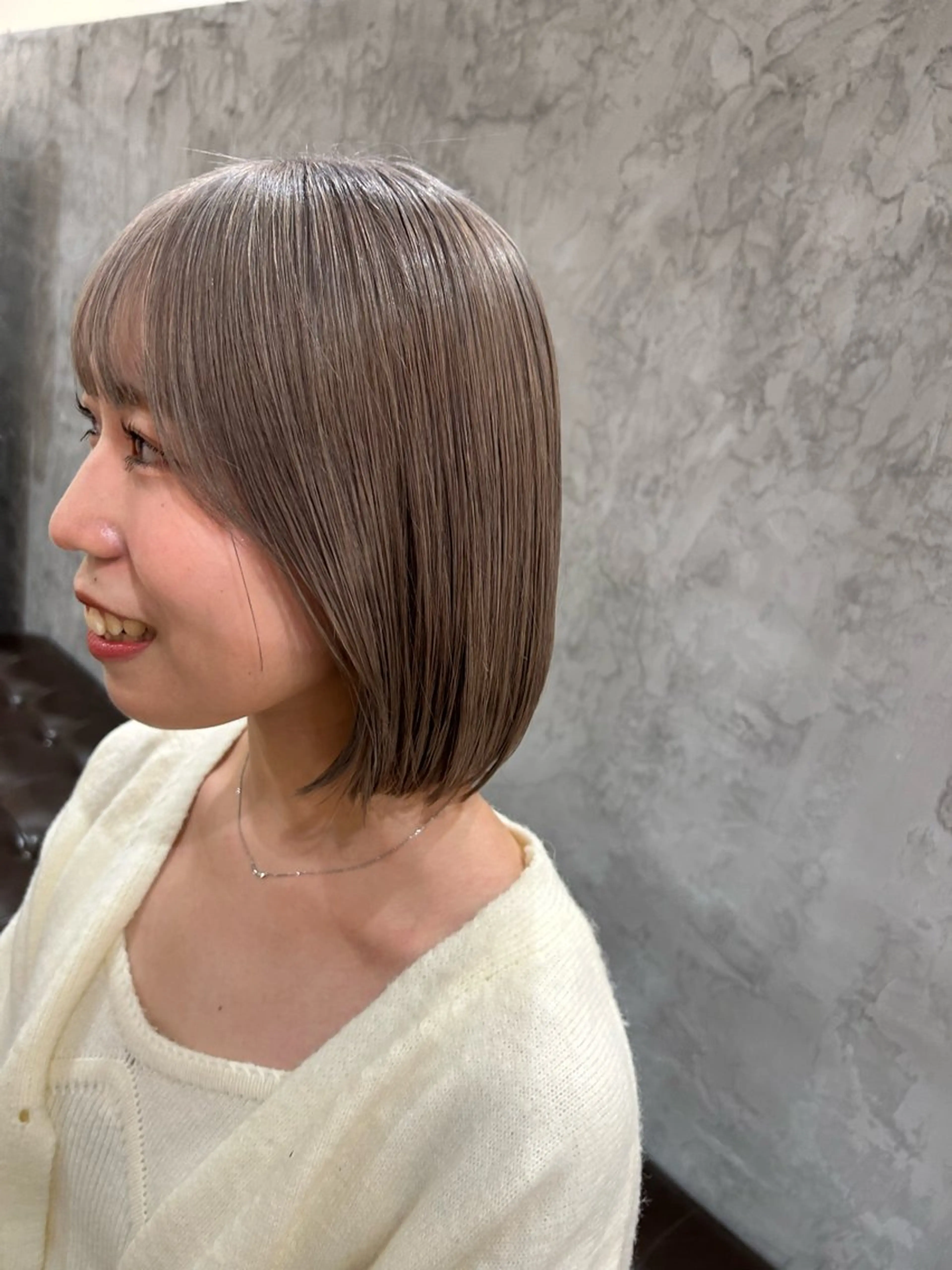 カラー ブリーチ カット ヘアカラー 梅田/透明感カラー ボブレイヤーきょうかのヘアスタイル