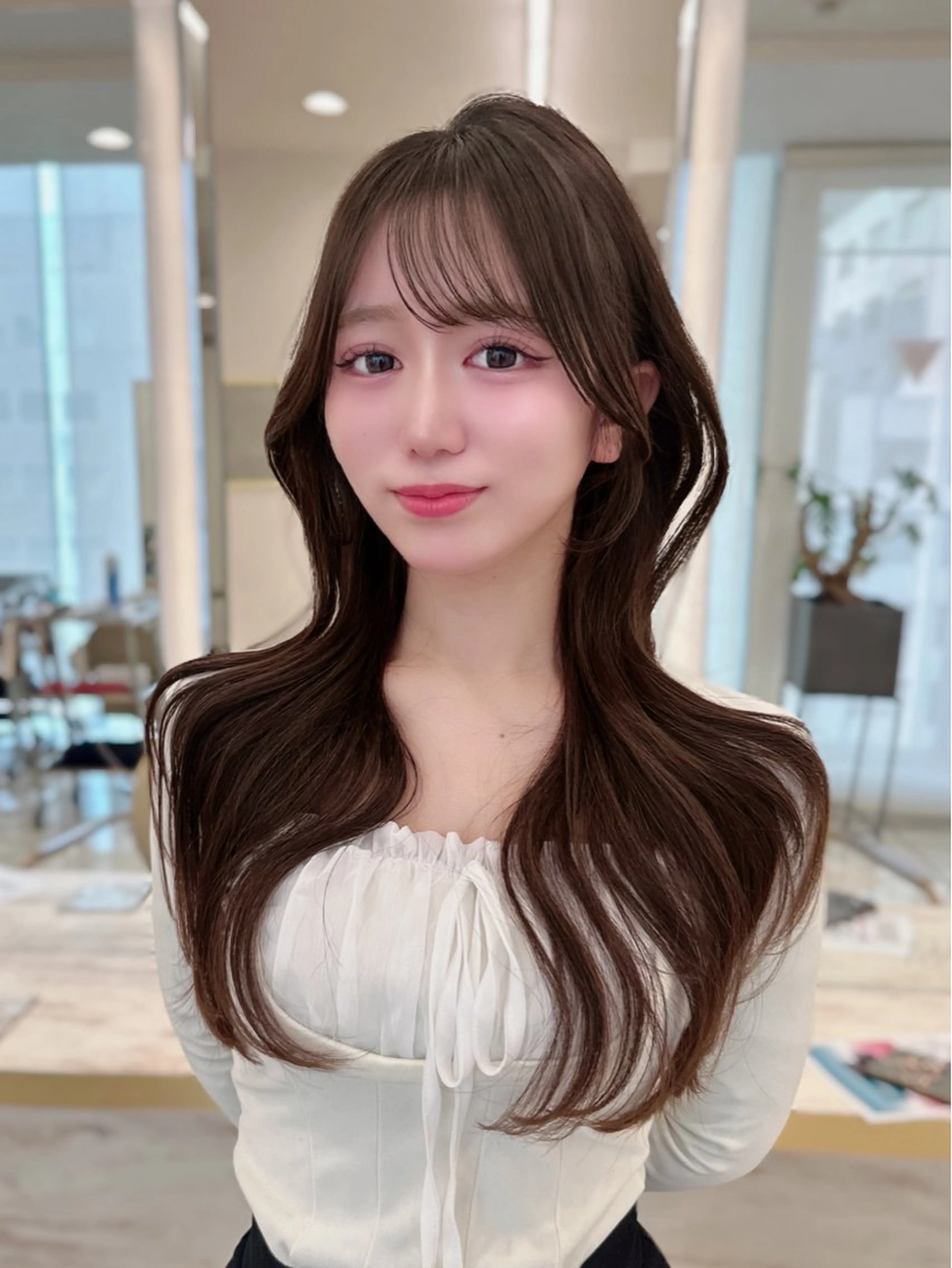 ロング カラー MAEUL所属・🍑韓国風レイヤー 🍑莉子のヘアスタイル