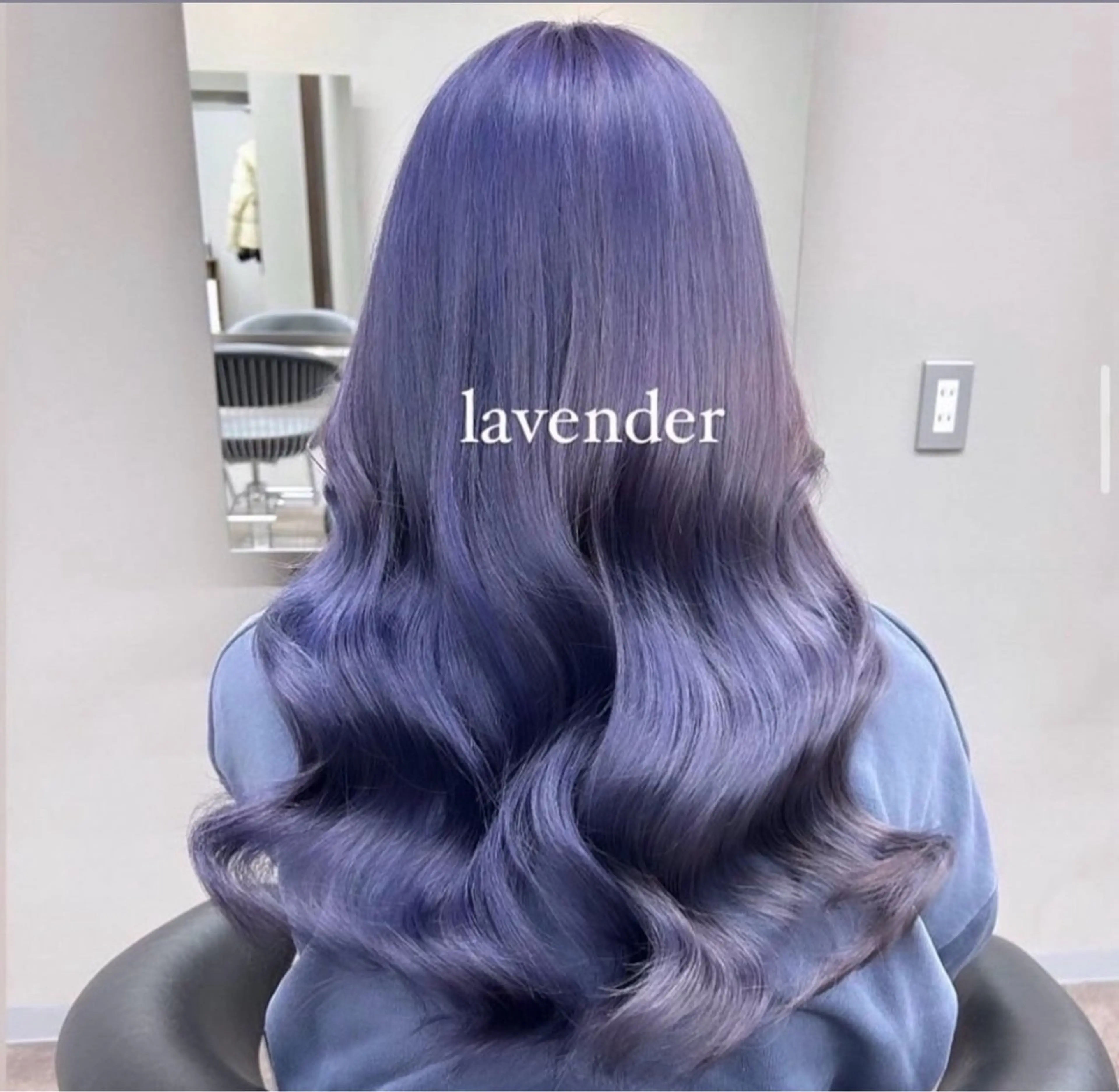 ロング ヘアカラー かのブリーチカラー 🎧⛓️🩶のヘアスタイル